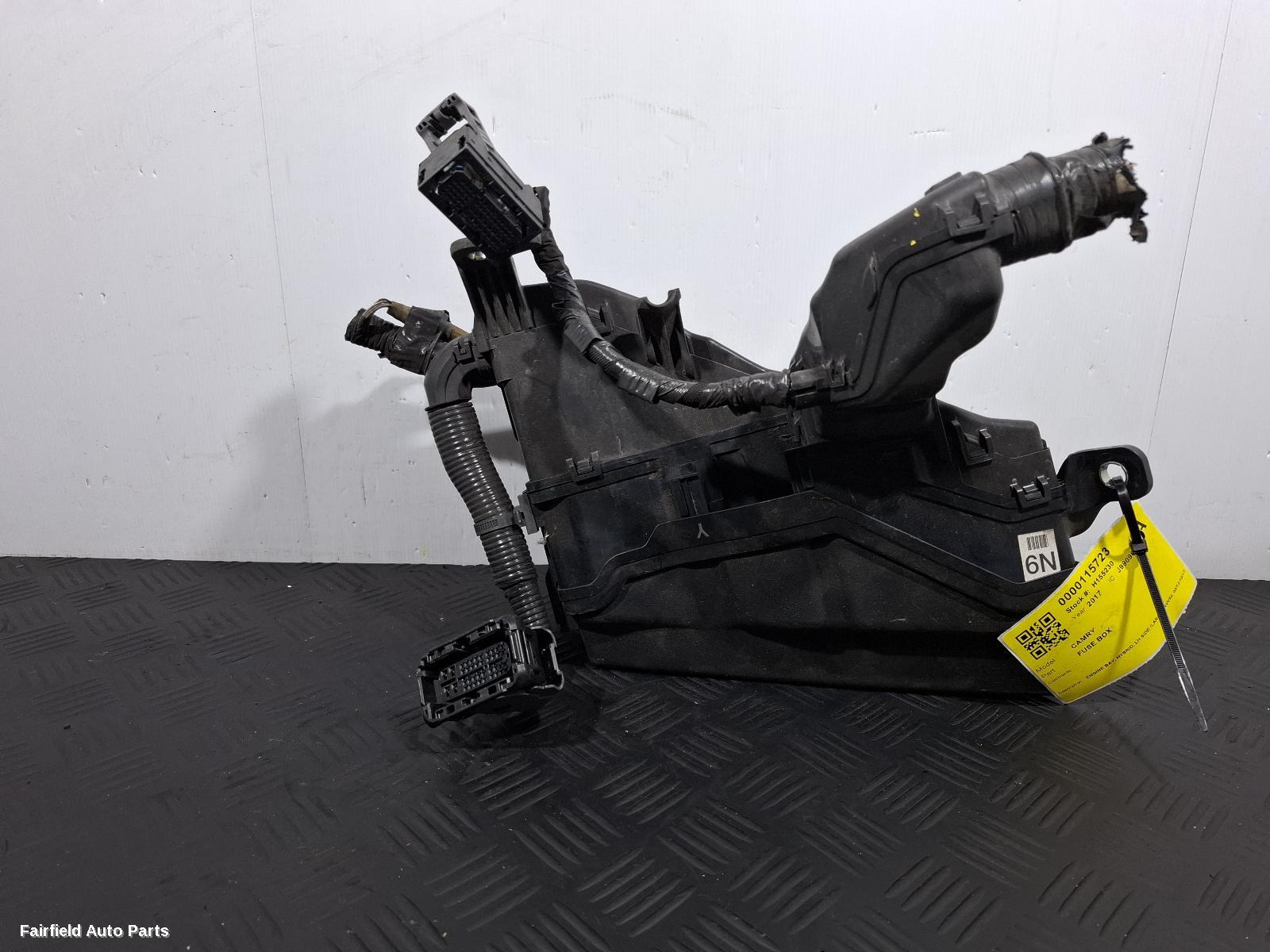 2012-2017 Toyota Camry Fuse Box