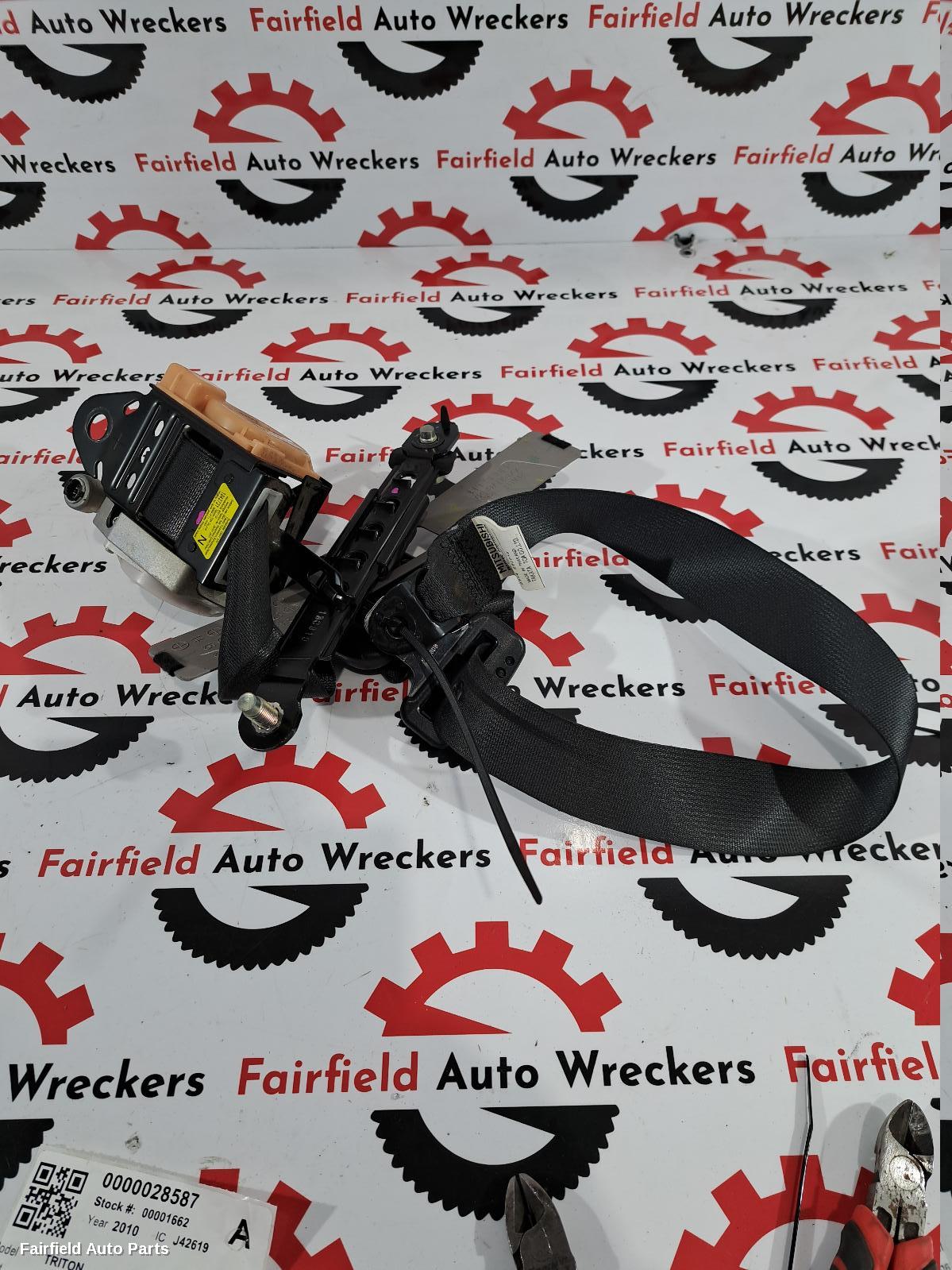 2009-2015 Mitsubishi Triton Seatbelt Stalk