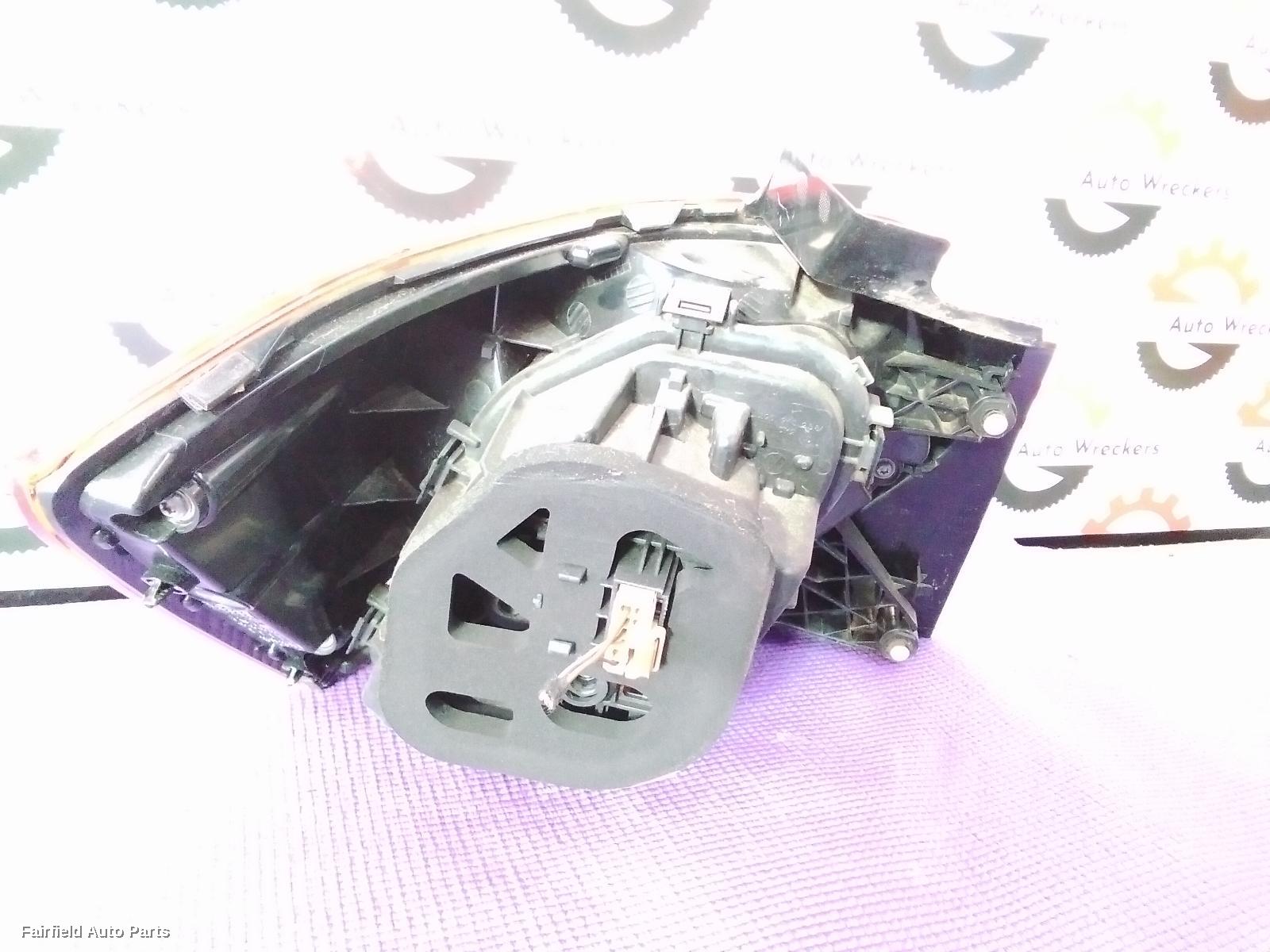 2017-2021 Volkswagen Polo Right Taillight