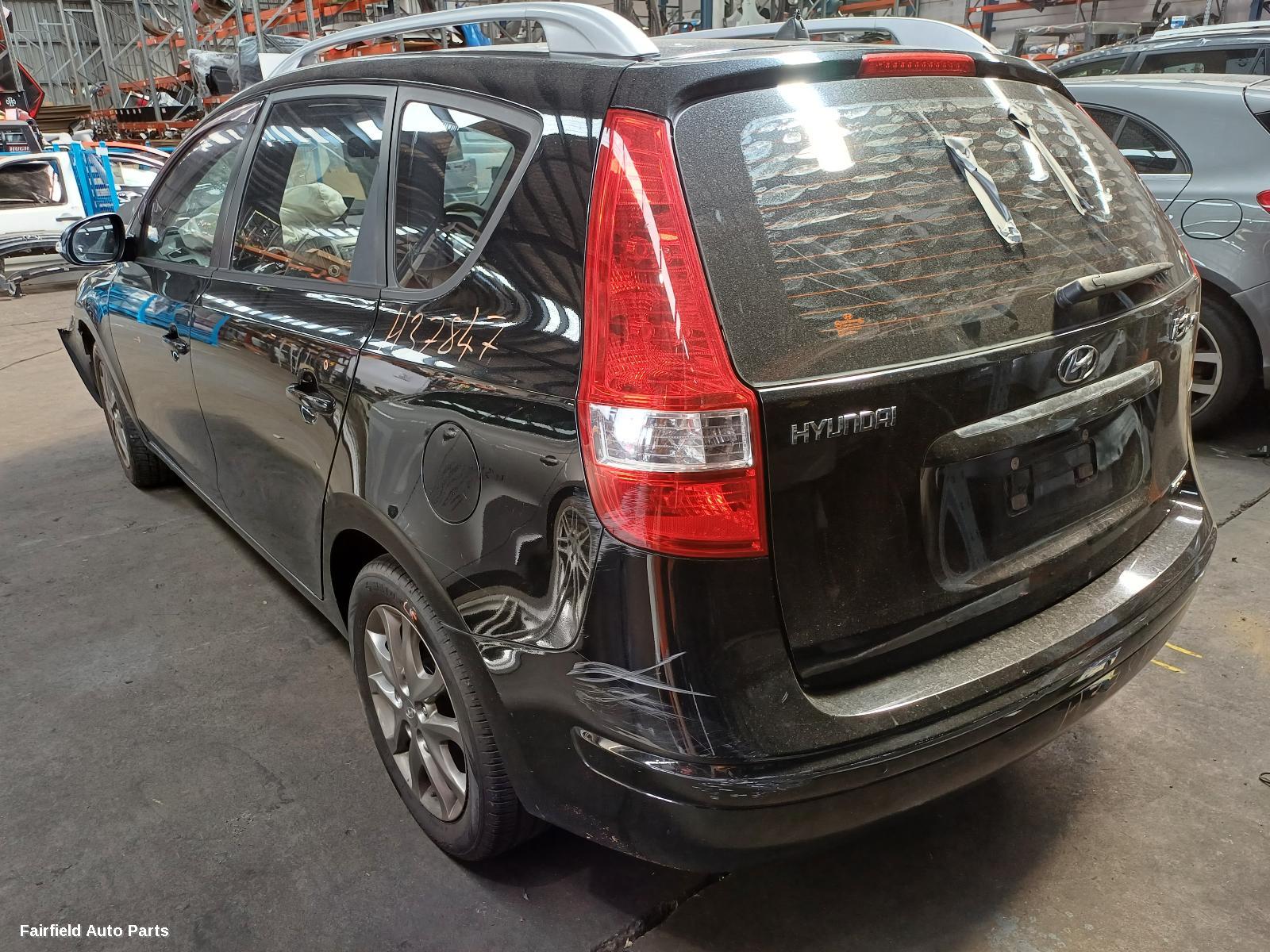 2007-2012 Hyundai I30 Right Indicator Fog Side
