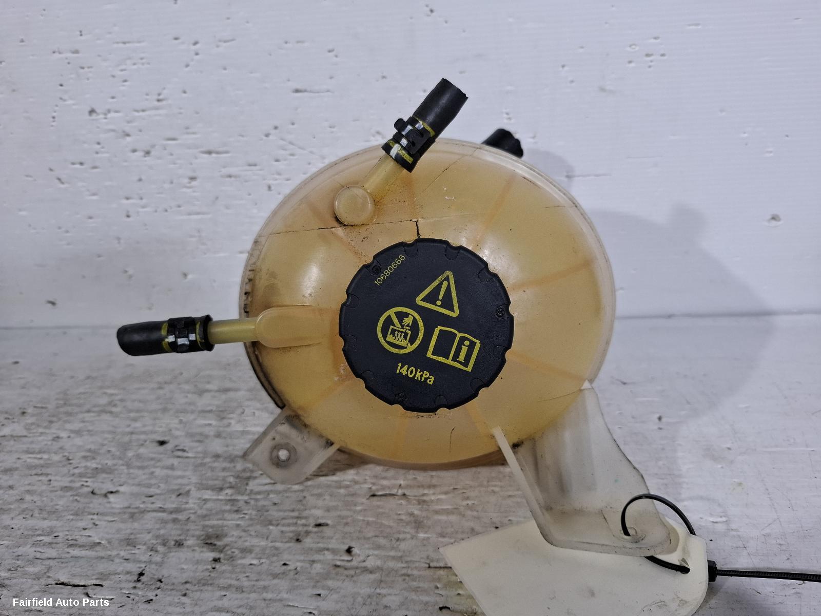 2019-2024 Mg Hs Overflow Bottle