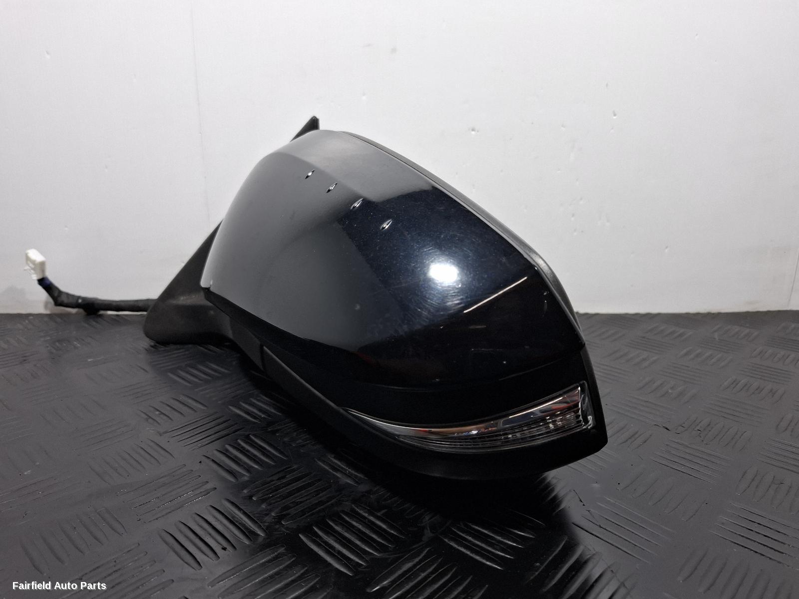 2013-2016 Toyota Kluger Left Door Mirror