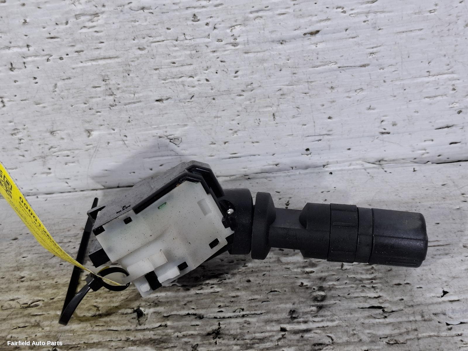 2007-2014 Nissan Dualis Combination Switch