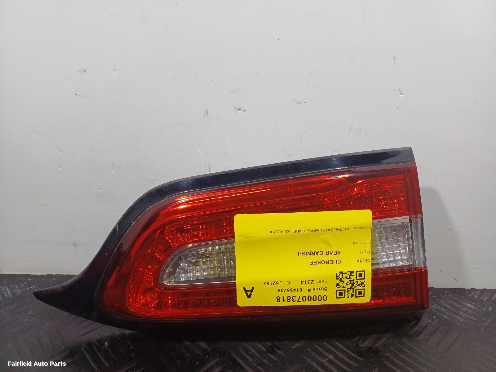 2014-2018 Jeep Cherokee Rear Garnish