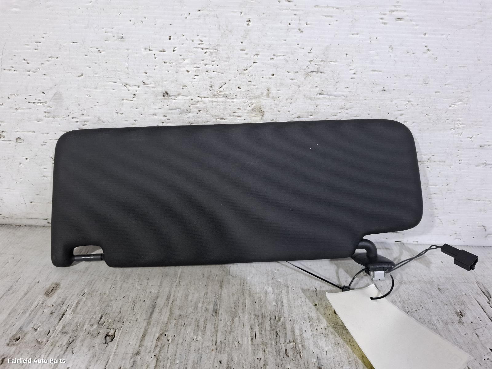 2016-2023 Skoda Superb Sunvisor