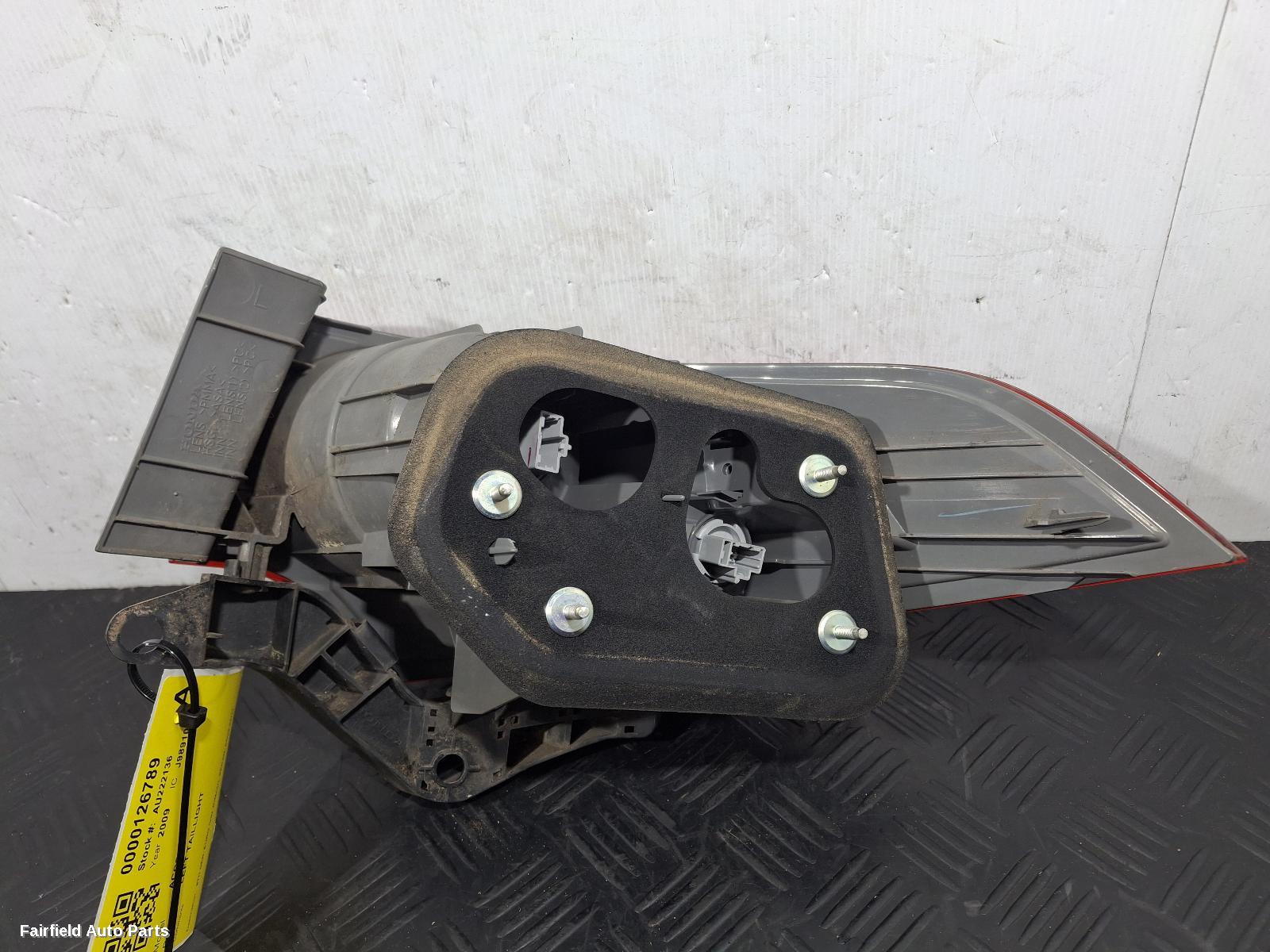 2008-2011 Honda Accord Left Taillight