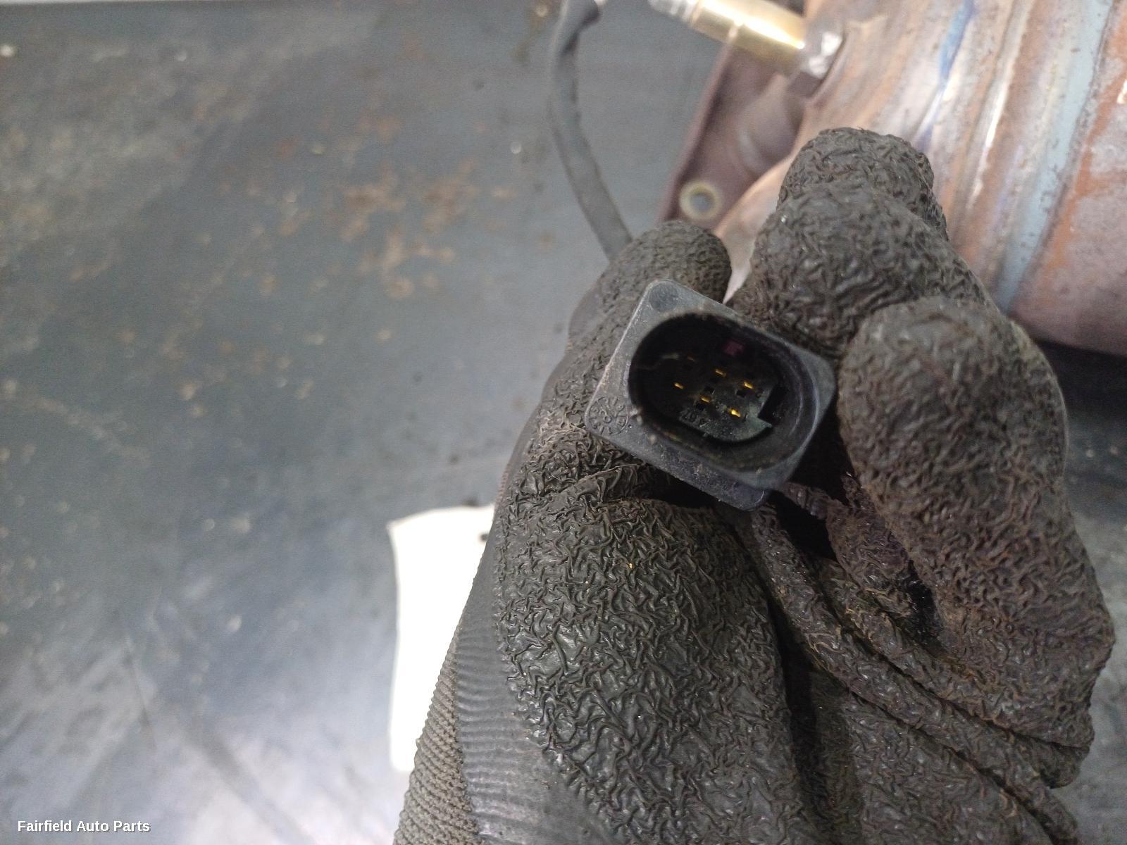 2018-2024 Kia Cerato Catalytic Converter