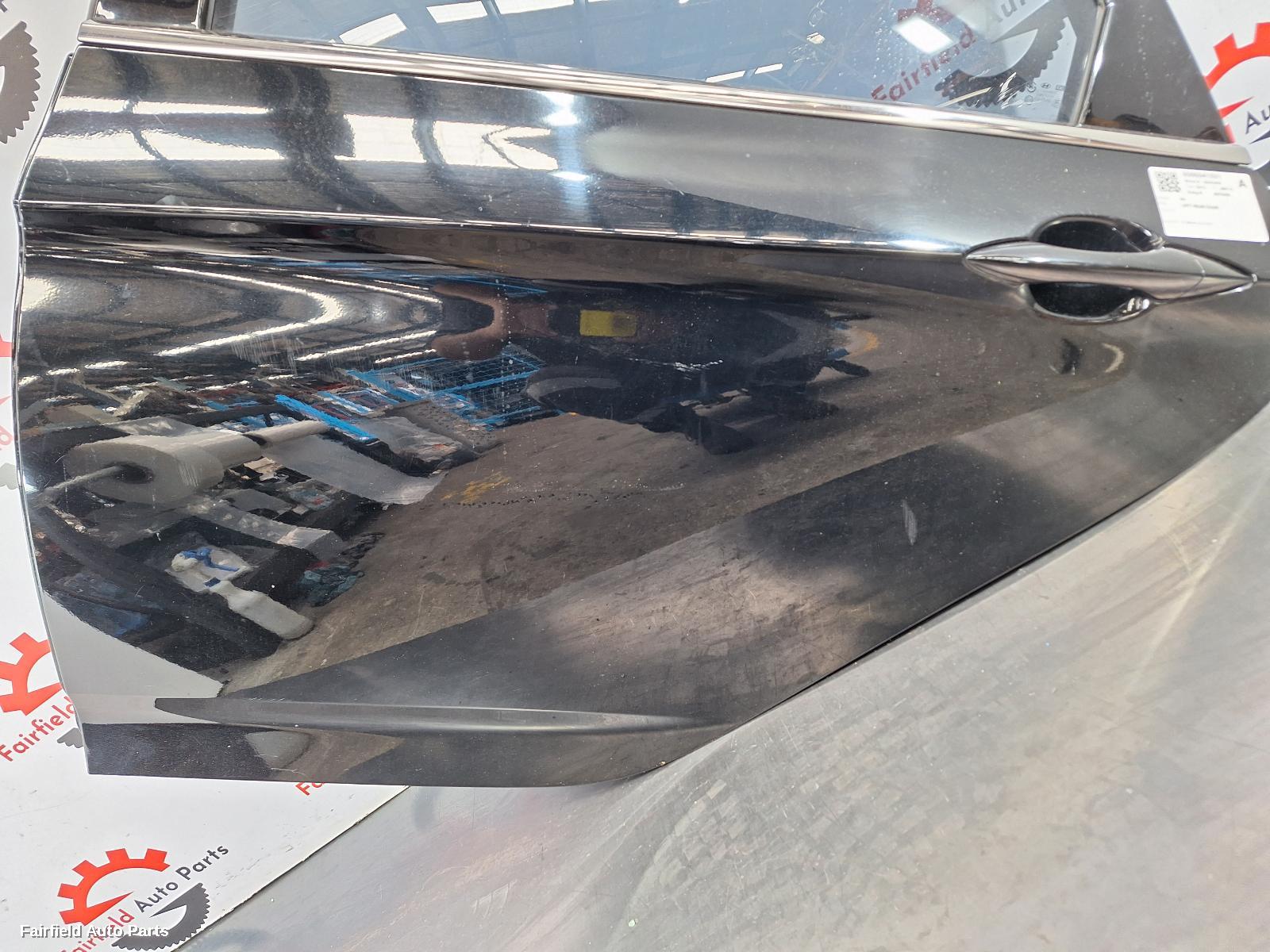 2012-2019 Hyundai I40 Left Rear Door Sliding