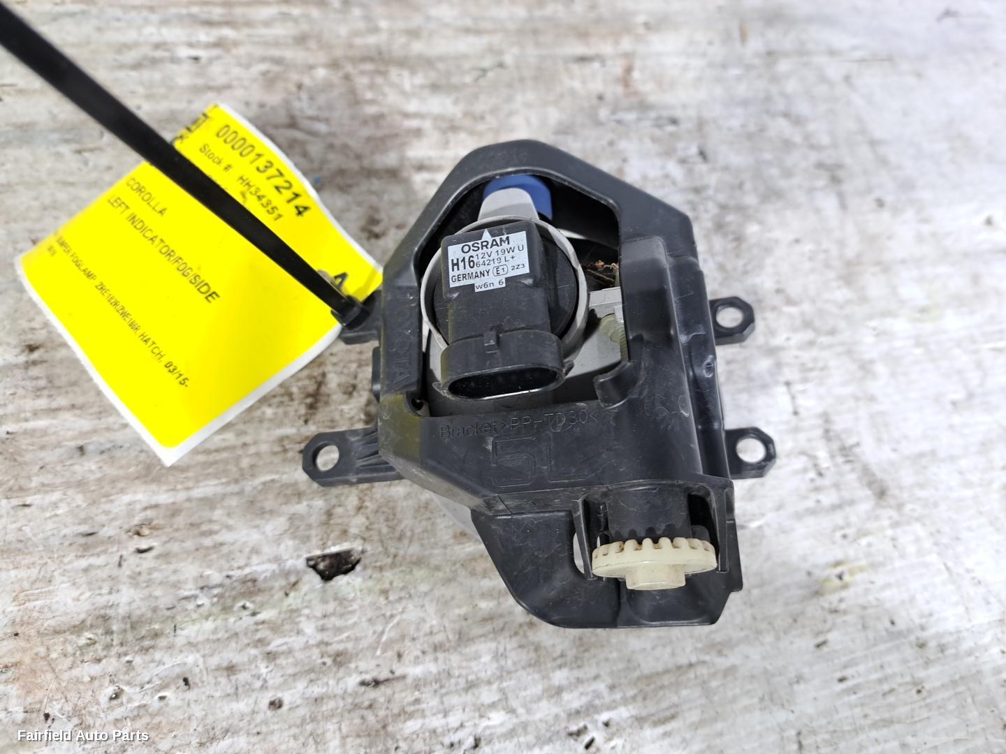 2015-2018 Toyota Corolla Left Indicator Fog Side