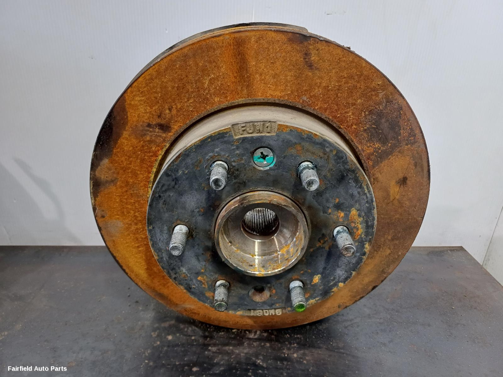 2017-2021 Ldv T60 Right Front Hub Assembly