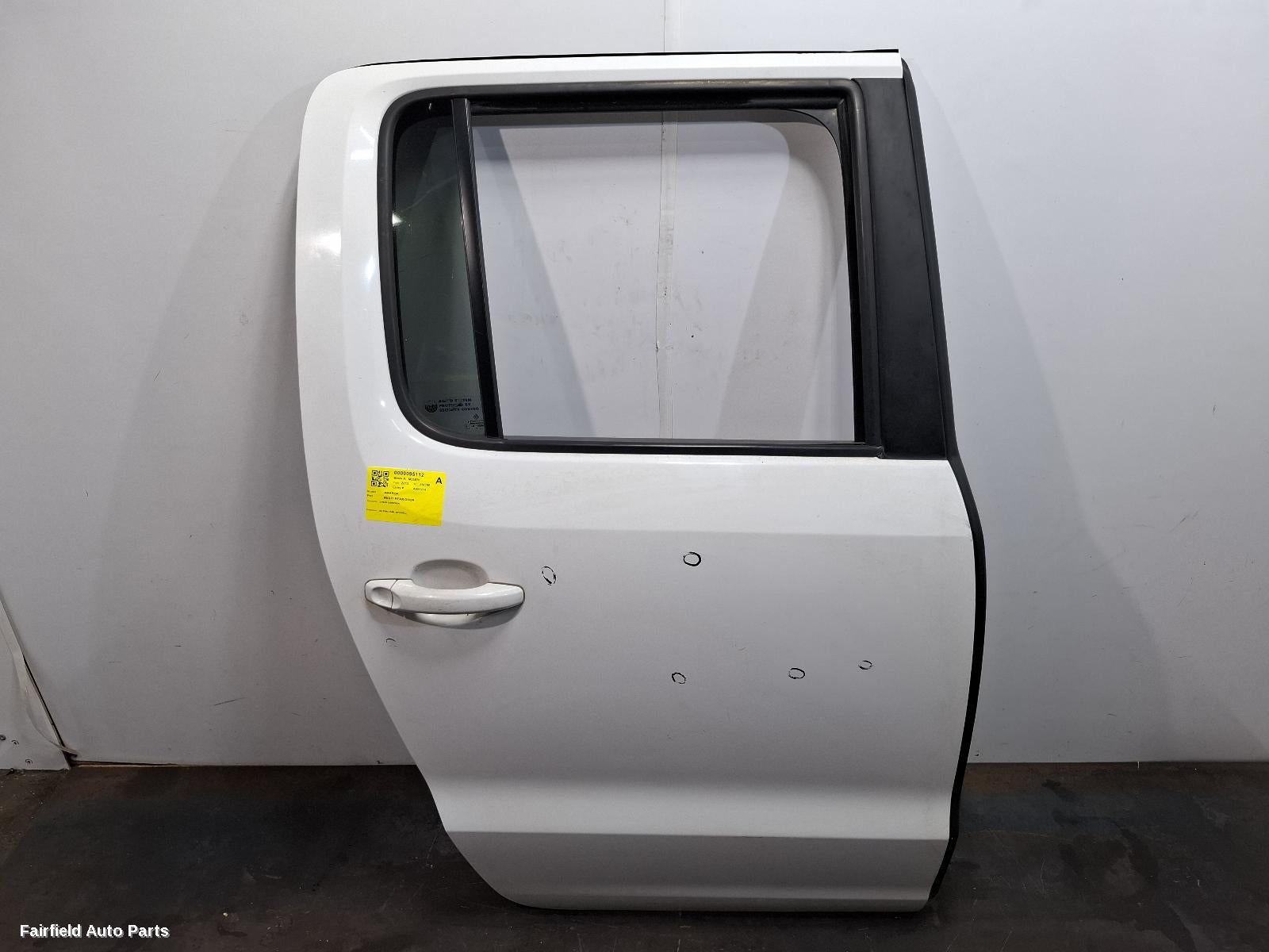 2010-2022 Volkswagen Amarok Right Rear Door Sliding