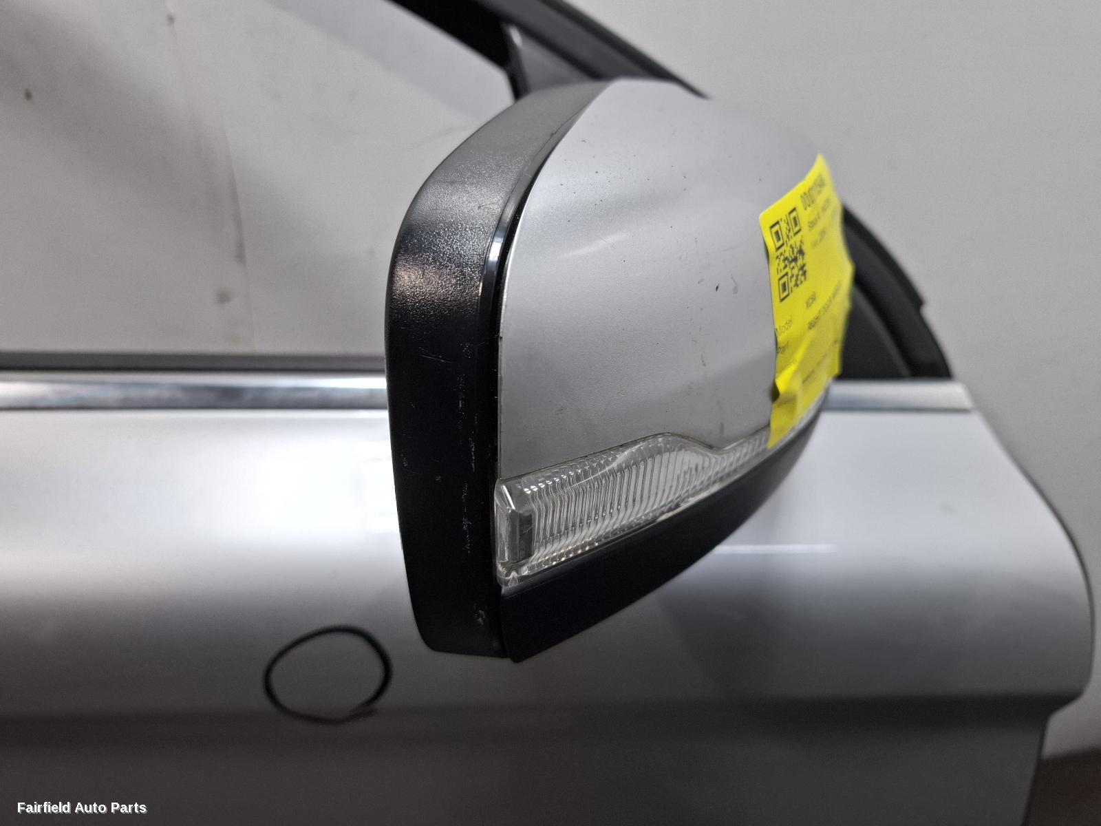 2013-2017 Volvo Xc60 Right Door Mirror