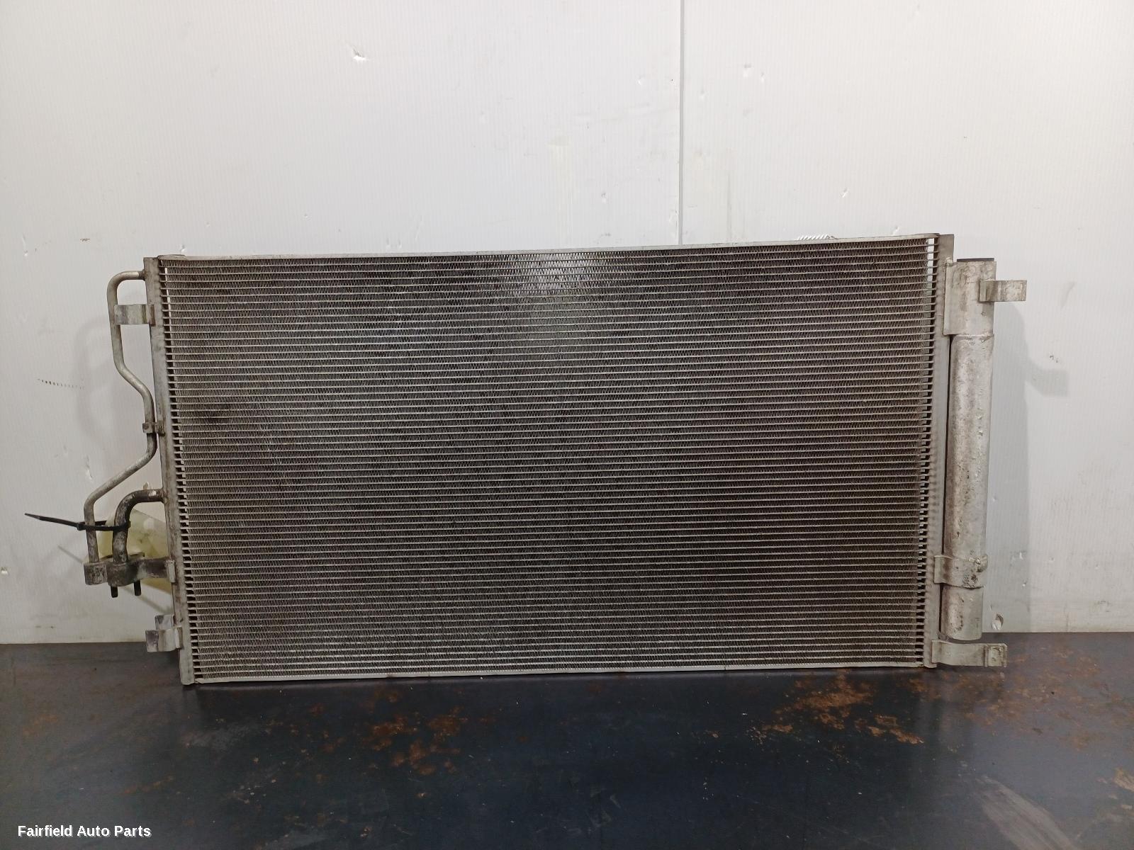 2009-2013 Hyundai Ix35 A C Condenser