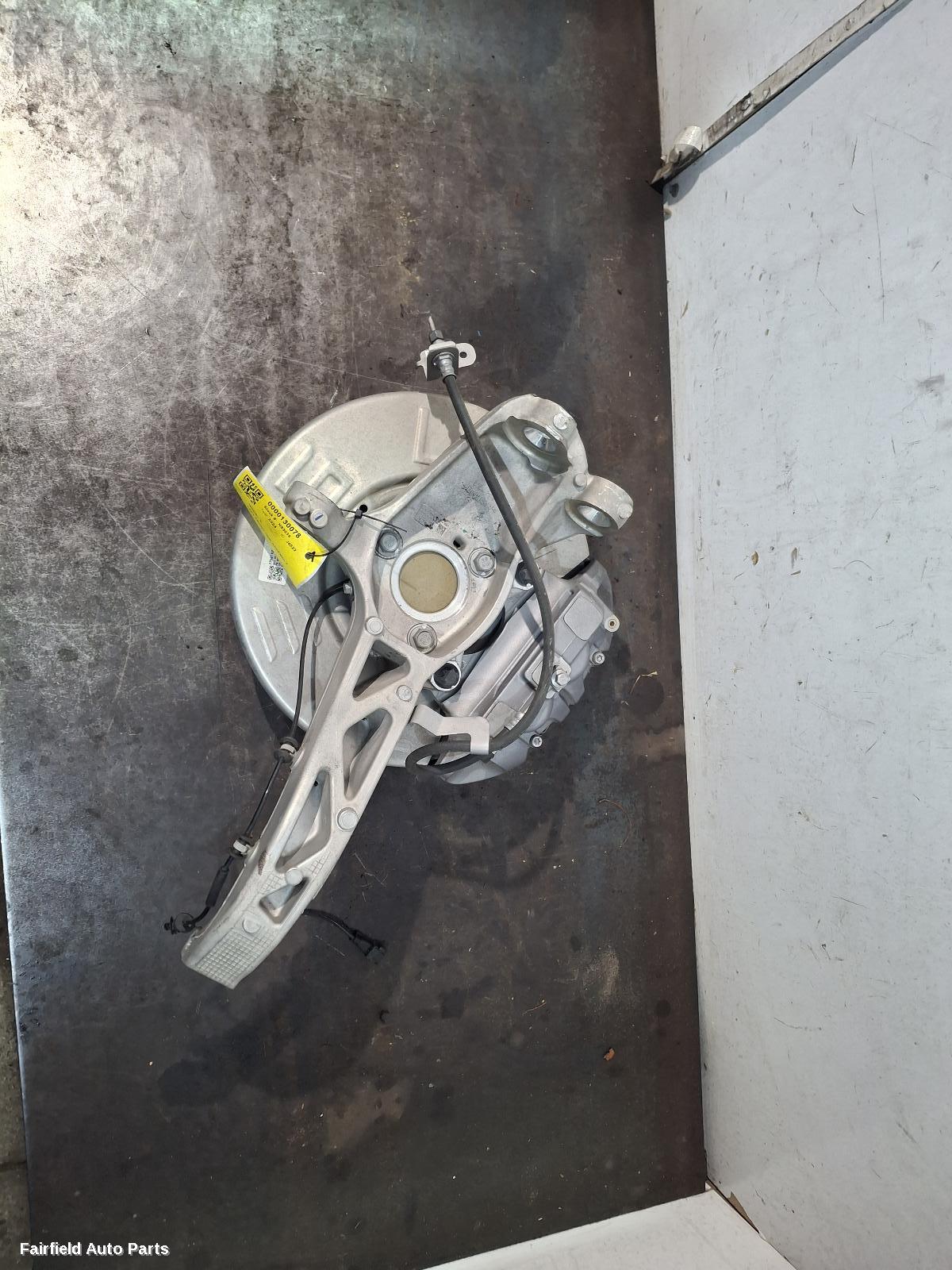 2022-2026 Tesla Model Y Left Front Hub Assembly