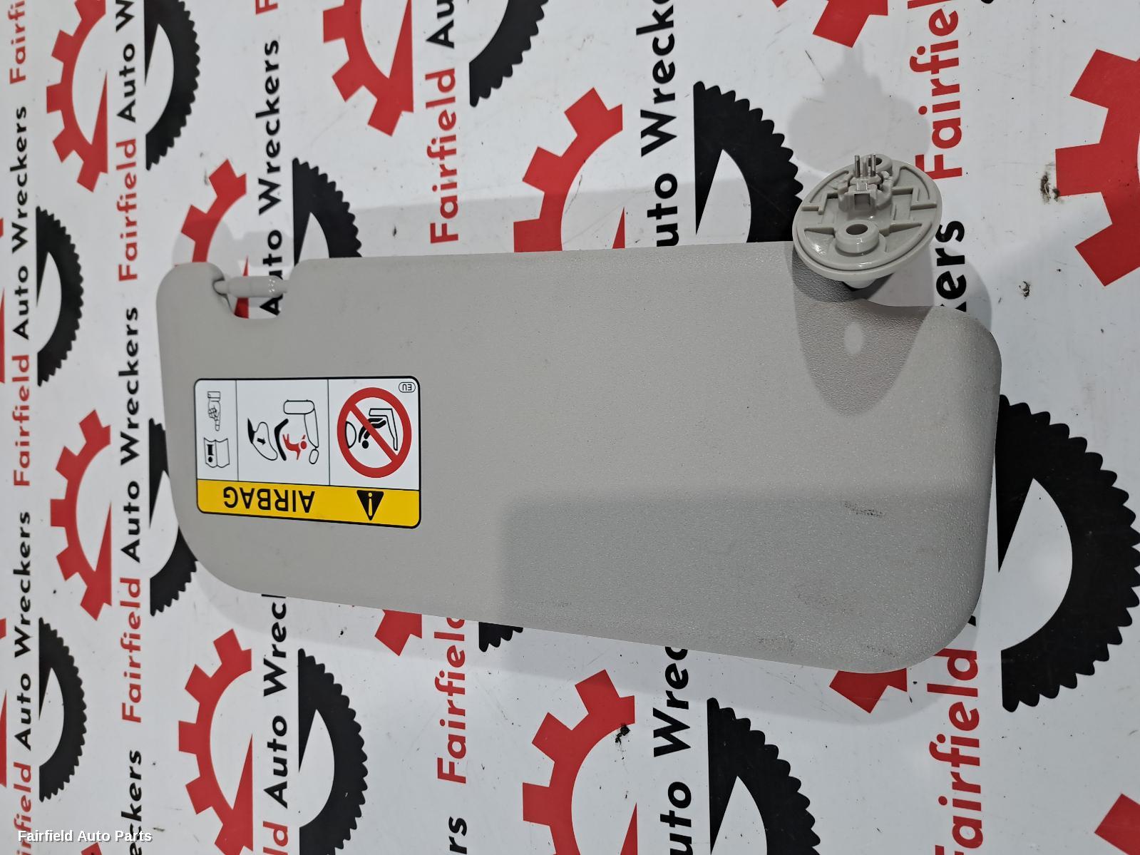 2020-2026 Toyota Yaris Cross Sunvisor