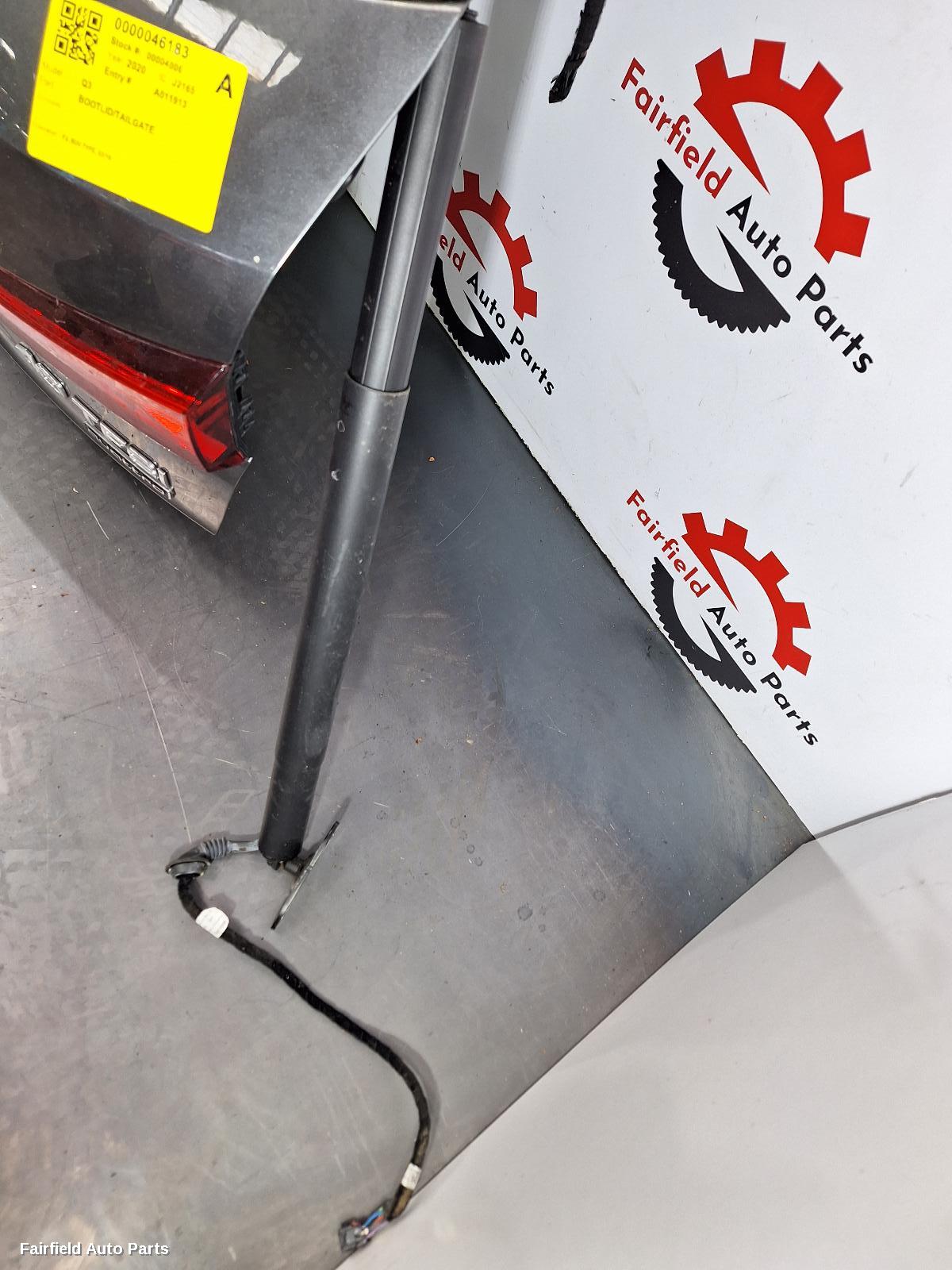 2019-2023 Audi Q3 Bootlid Tailgate