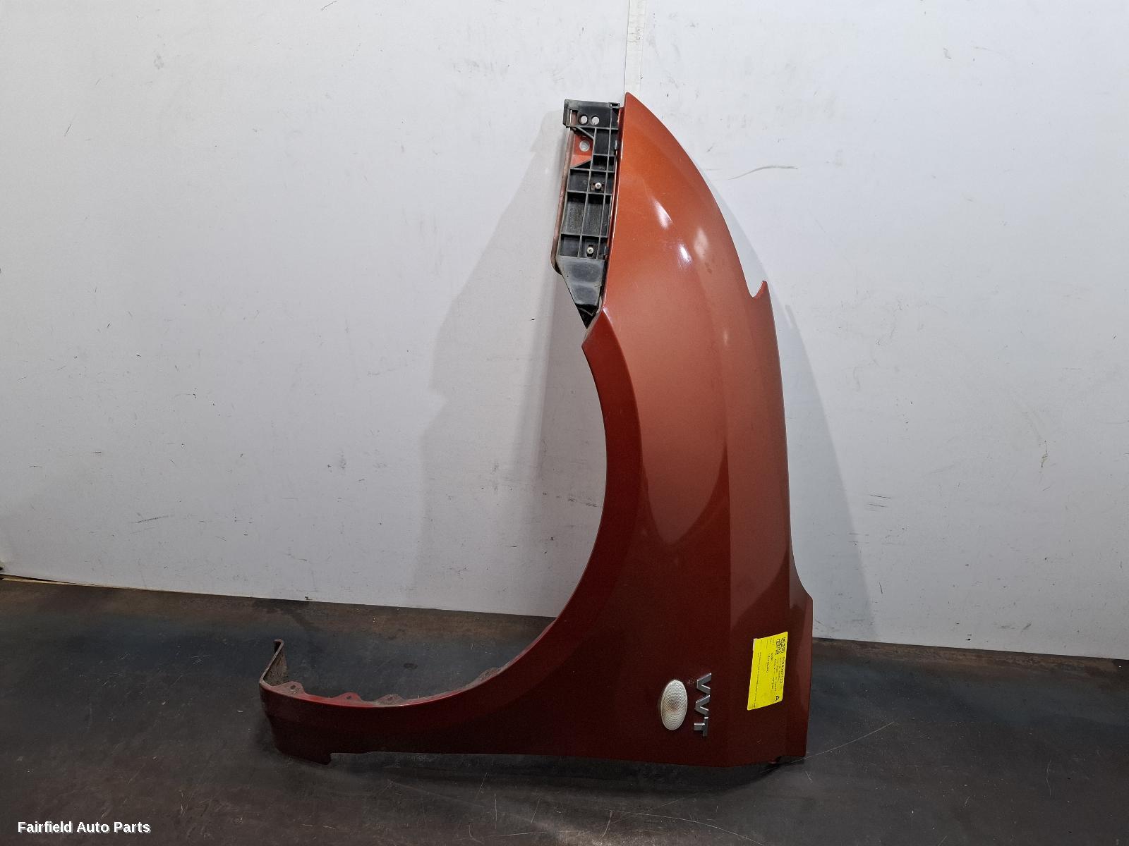 2004-2007 Suzuki Swift Left Guard