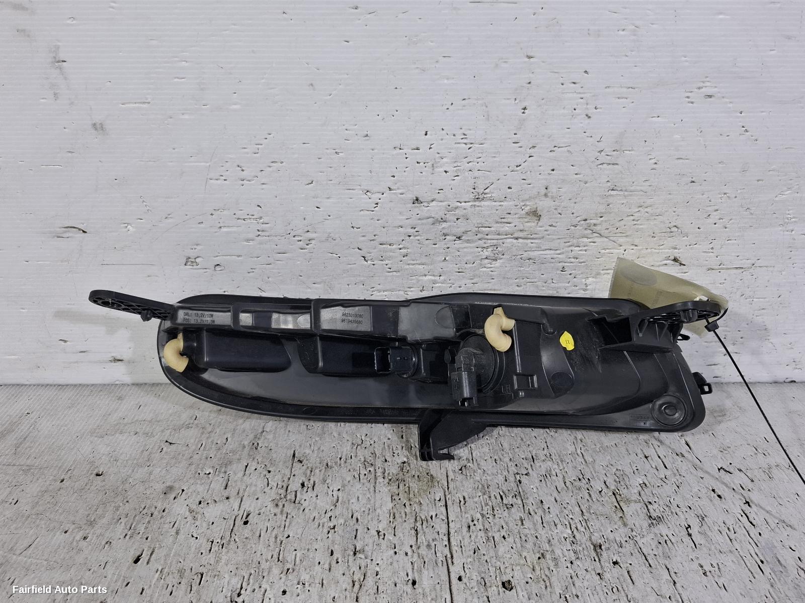 2019-2024 Citroen C3 Left Indicator Fog Side