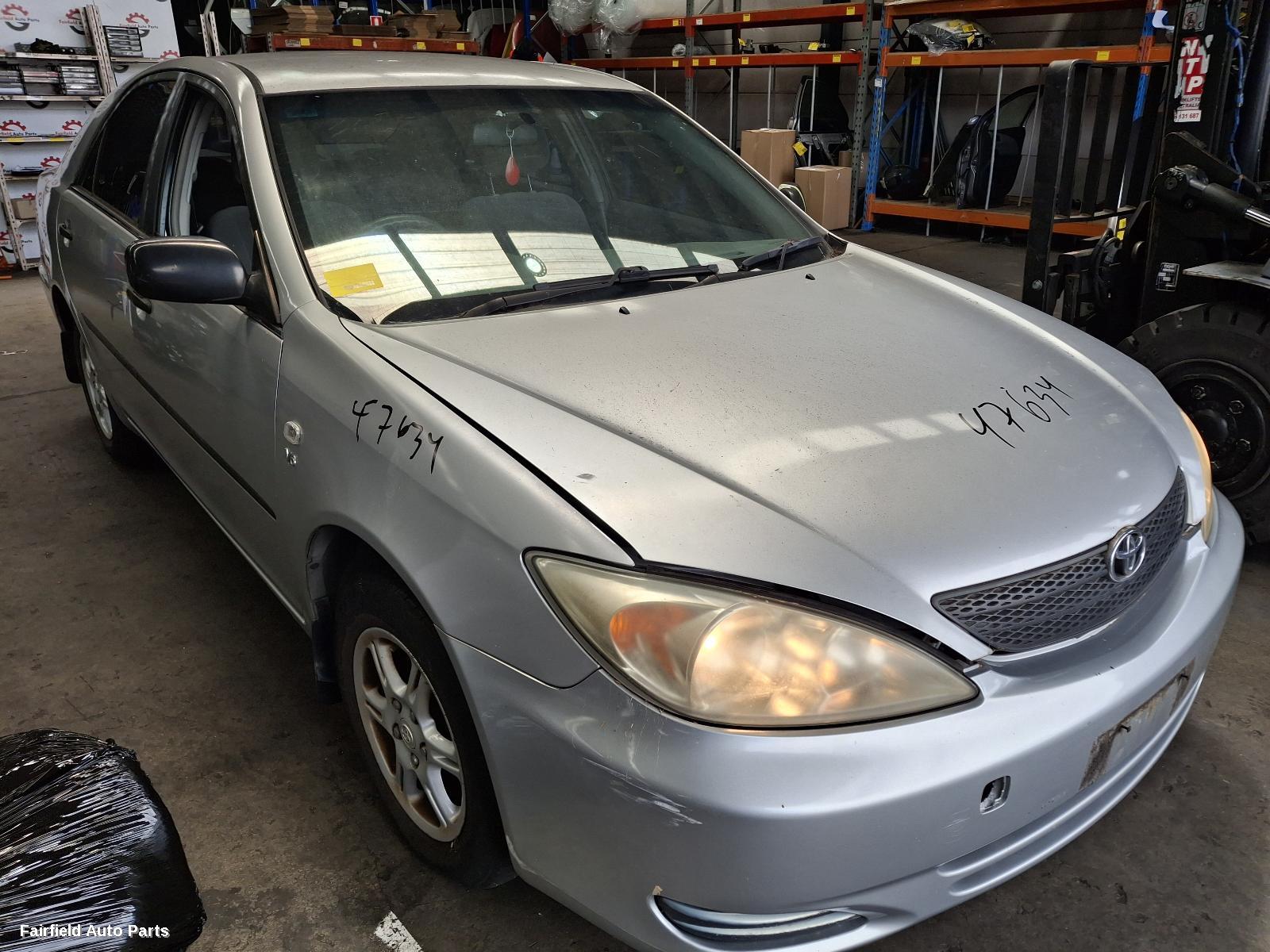 2002-2004 Toyota Camry Grille