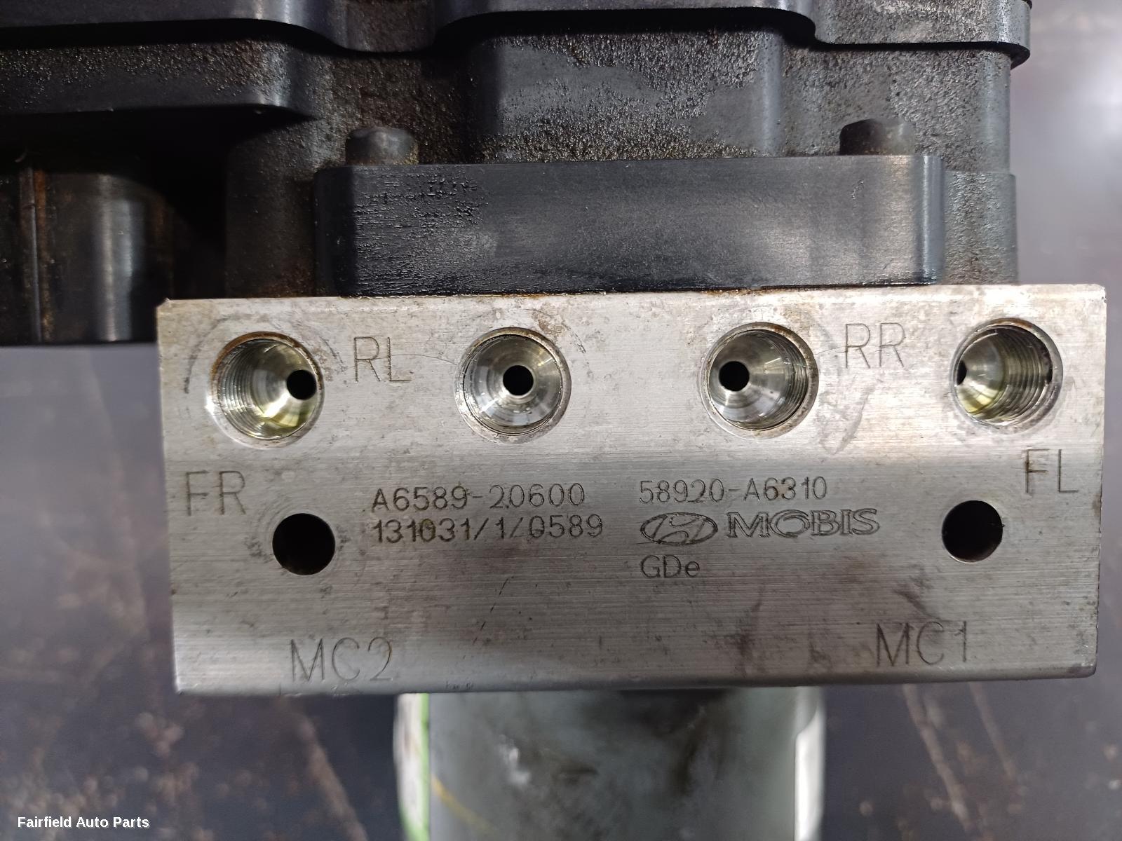 2012-2016 Hyundai I30 Abs Pump Modulator