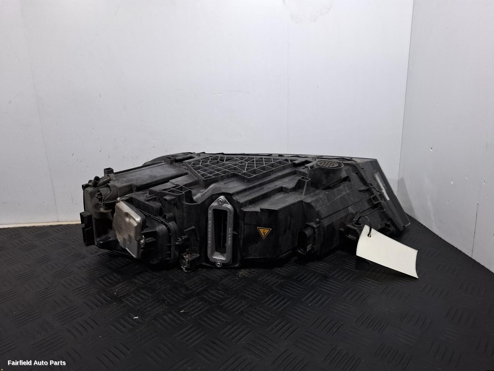 2015-2020 Audi Q7 Right Headlamp