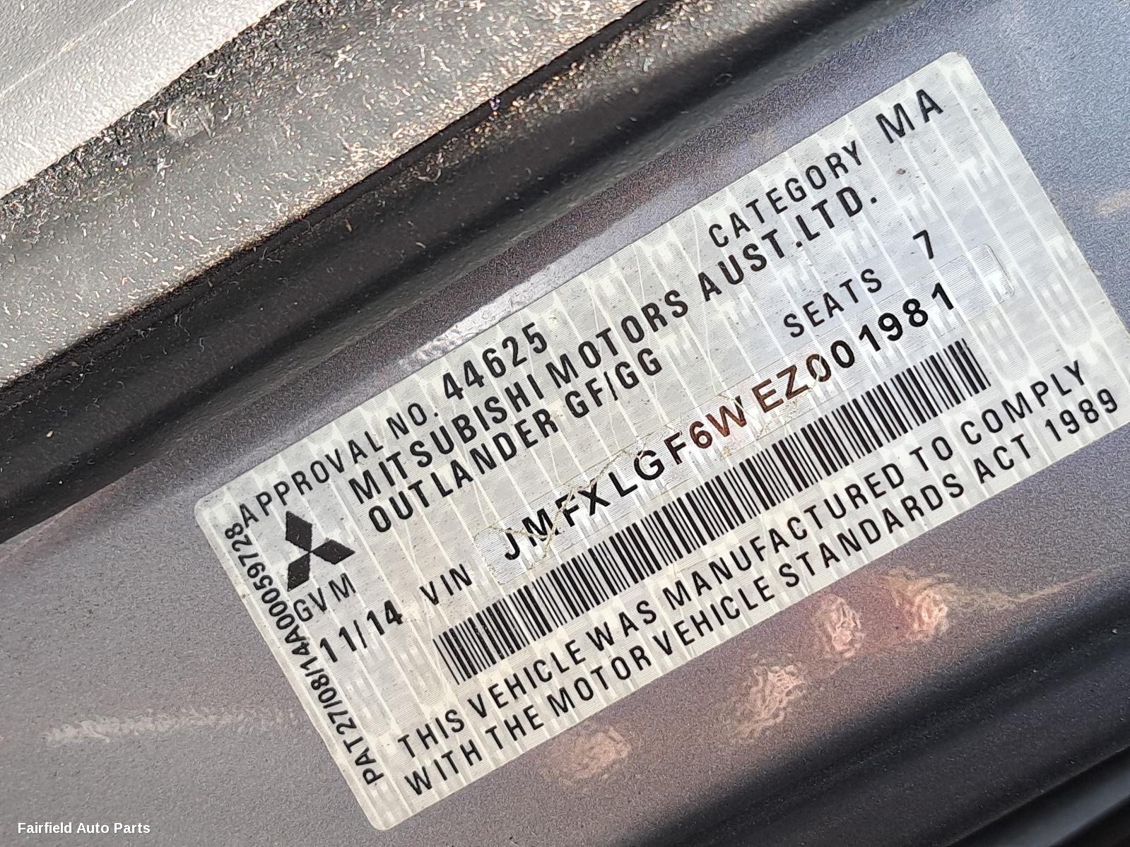 2012-2015 Mitsubishi Outlander Left Front Door