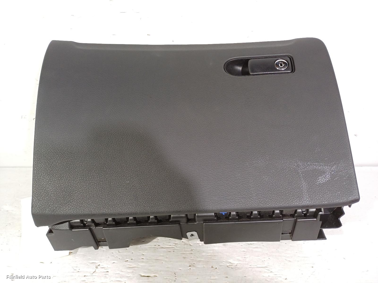 2015-2023 Mercedes Glc Class Glove Box