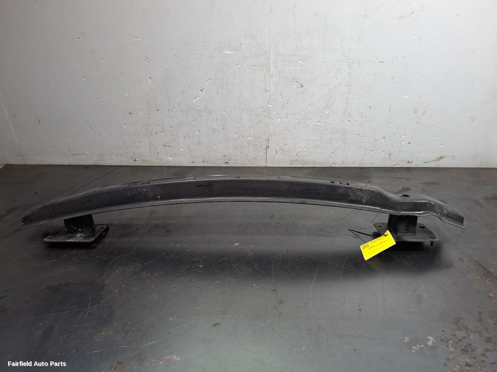 2004-2015 Volkswagen Caddy R Bar Bracket Reinfo