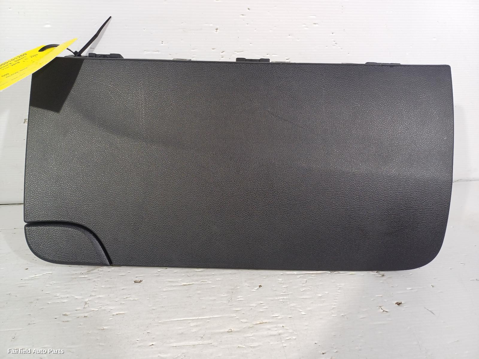 2017-2026 Ldv D90 Glove Box