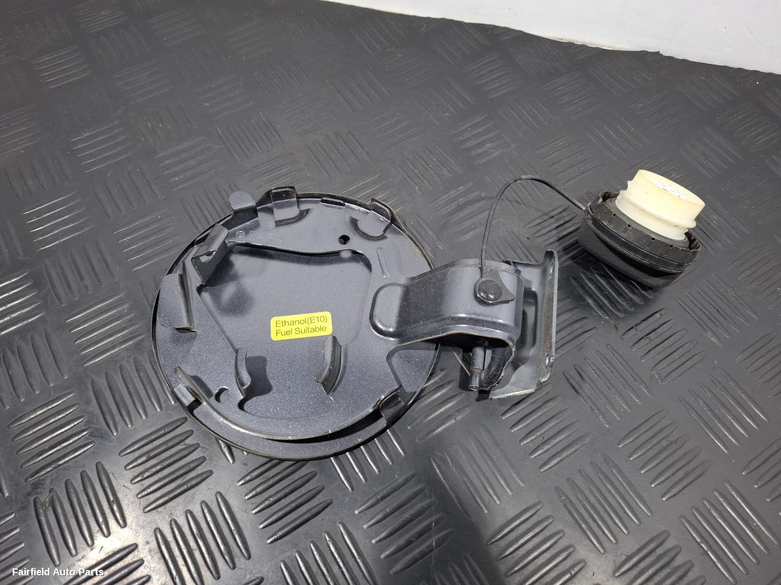 2013-2016 Mazda 3 Fuel Door   Filler