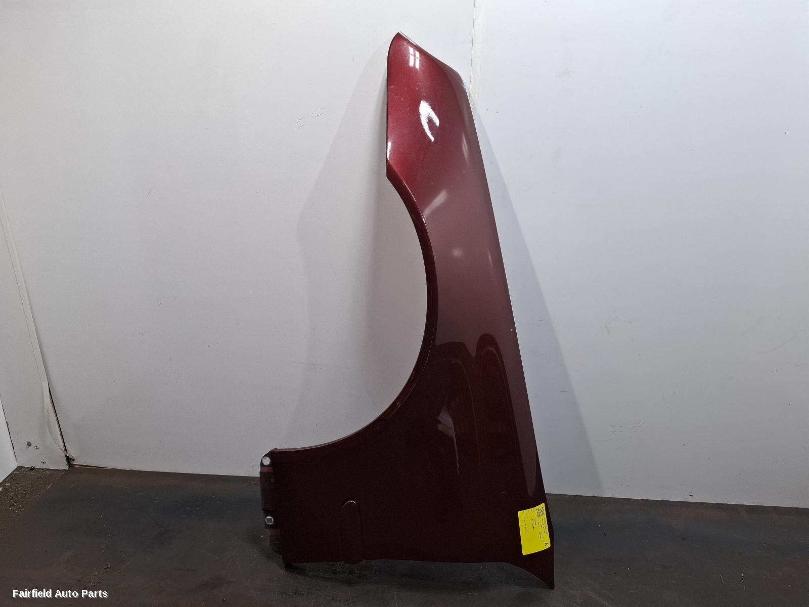 2001-2007 Mercedes C Class Left Guard