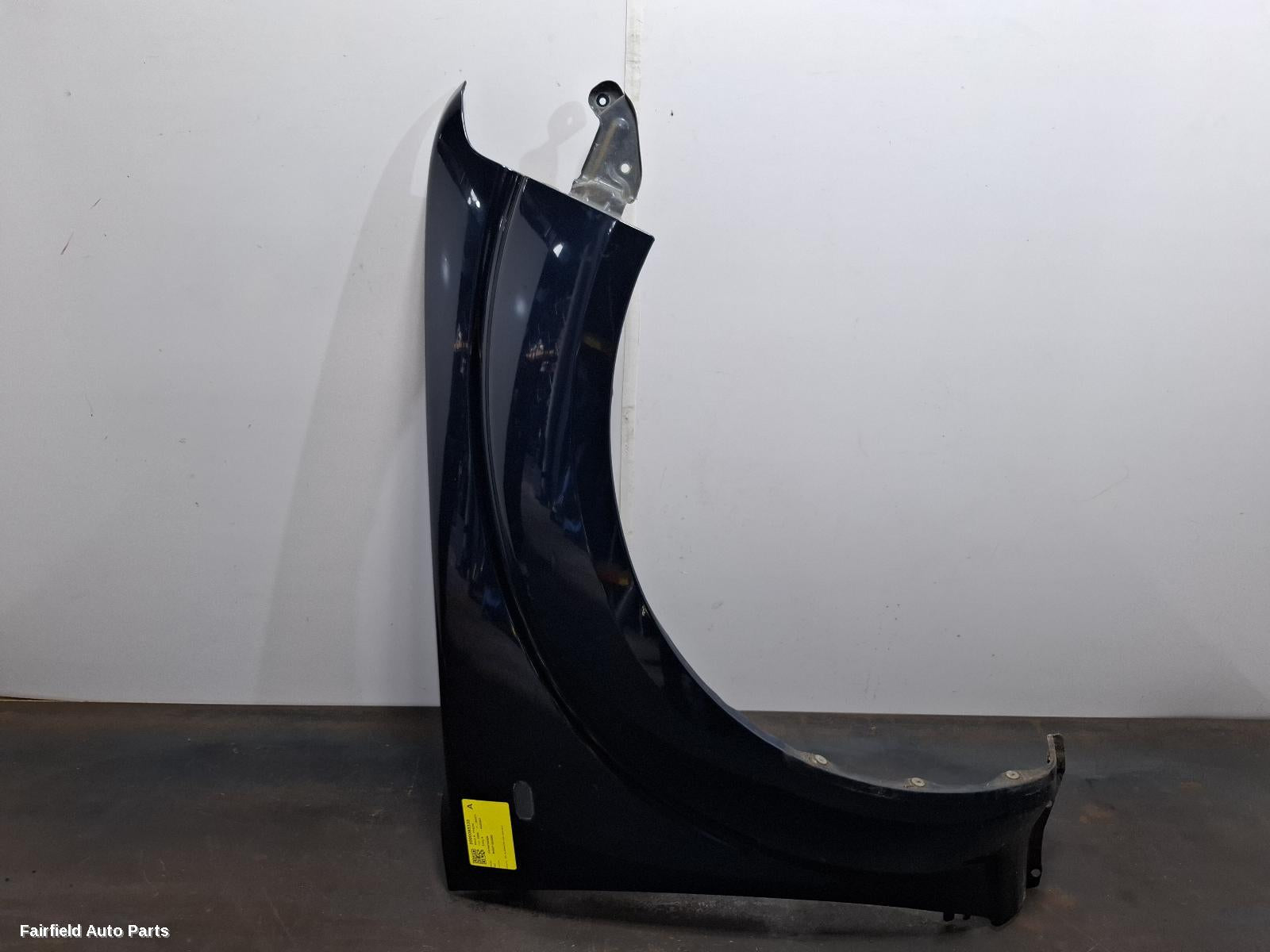 2005-2013 Nissan Pathfinder Right Guard