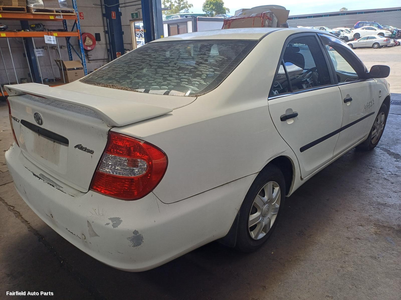 2002-2004 Toyota Camry Bootlid Tailgate