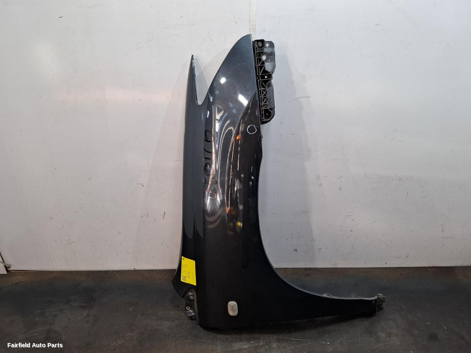 2006-2008 Lexus Rx Series Right Guard