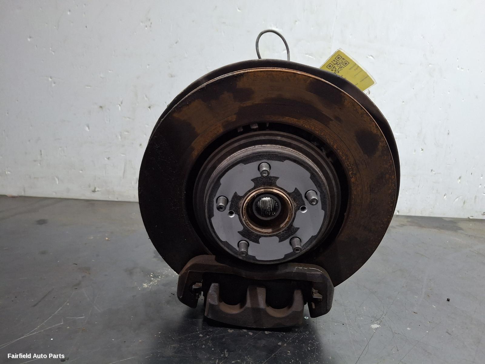 2007-2014 Toyota Kluger Right Front Hub Assembly