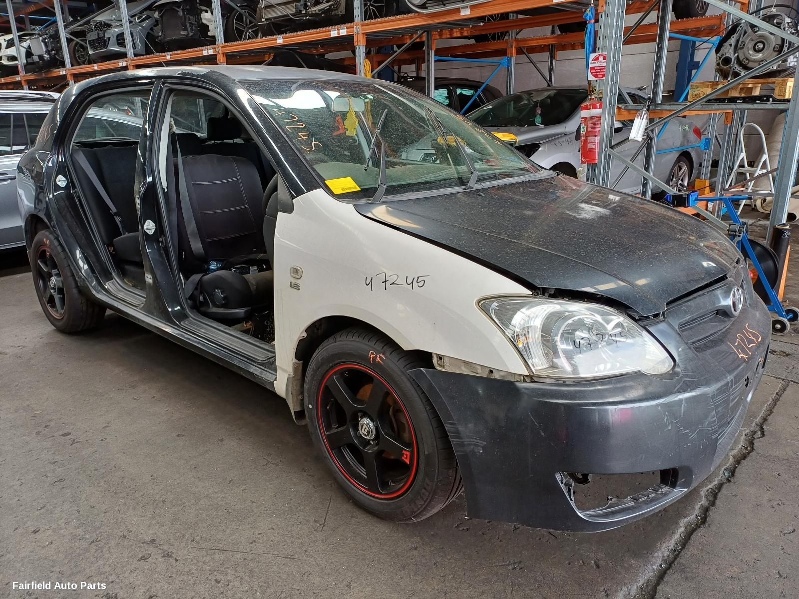 2001-2007 Toyota Corolla Washer Bottle