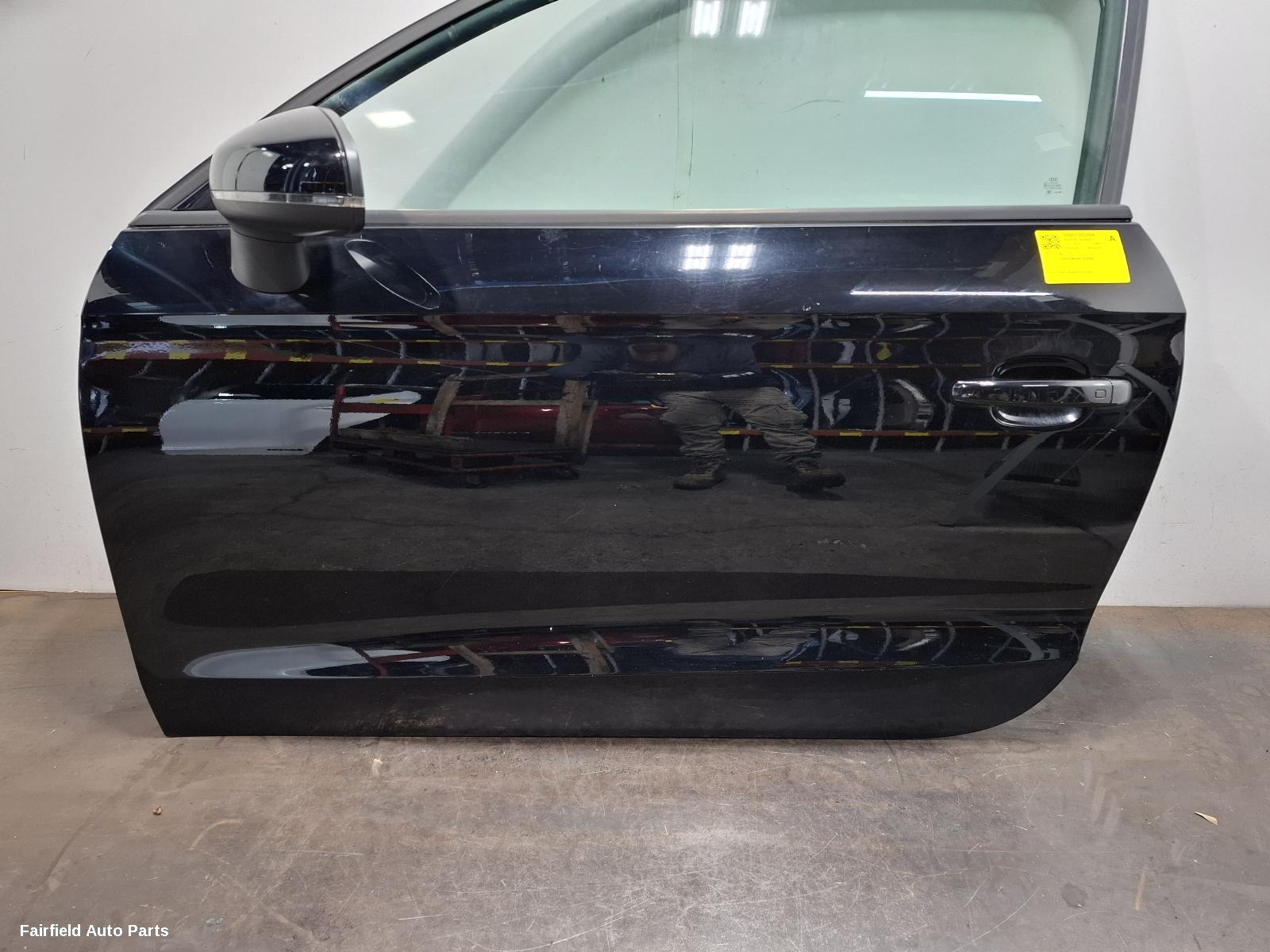 2010-2013 Audi A1 Left Front Door