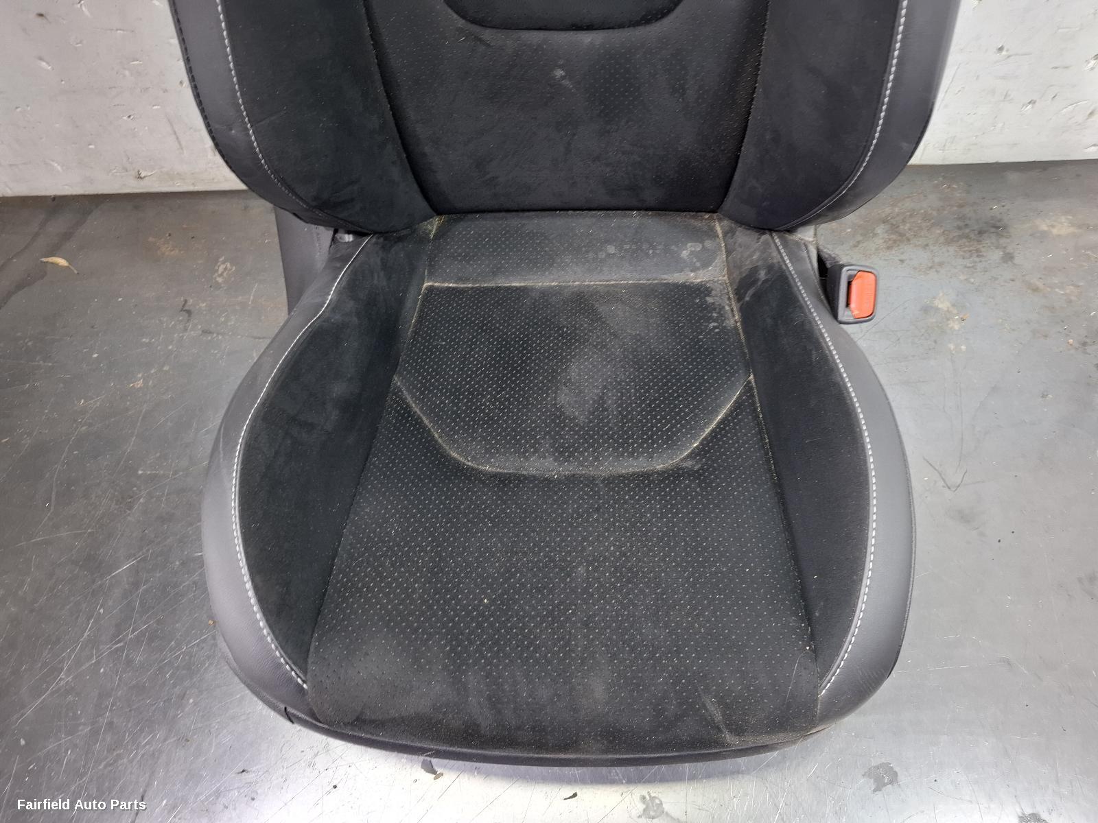 2018-2026 Toyota Corolla Front Seat