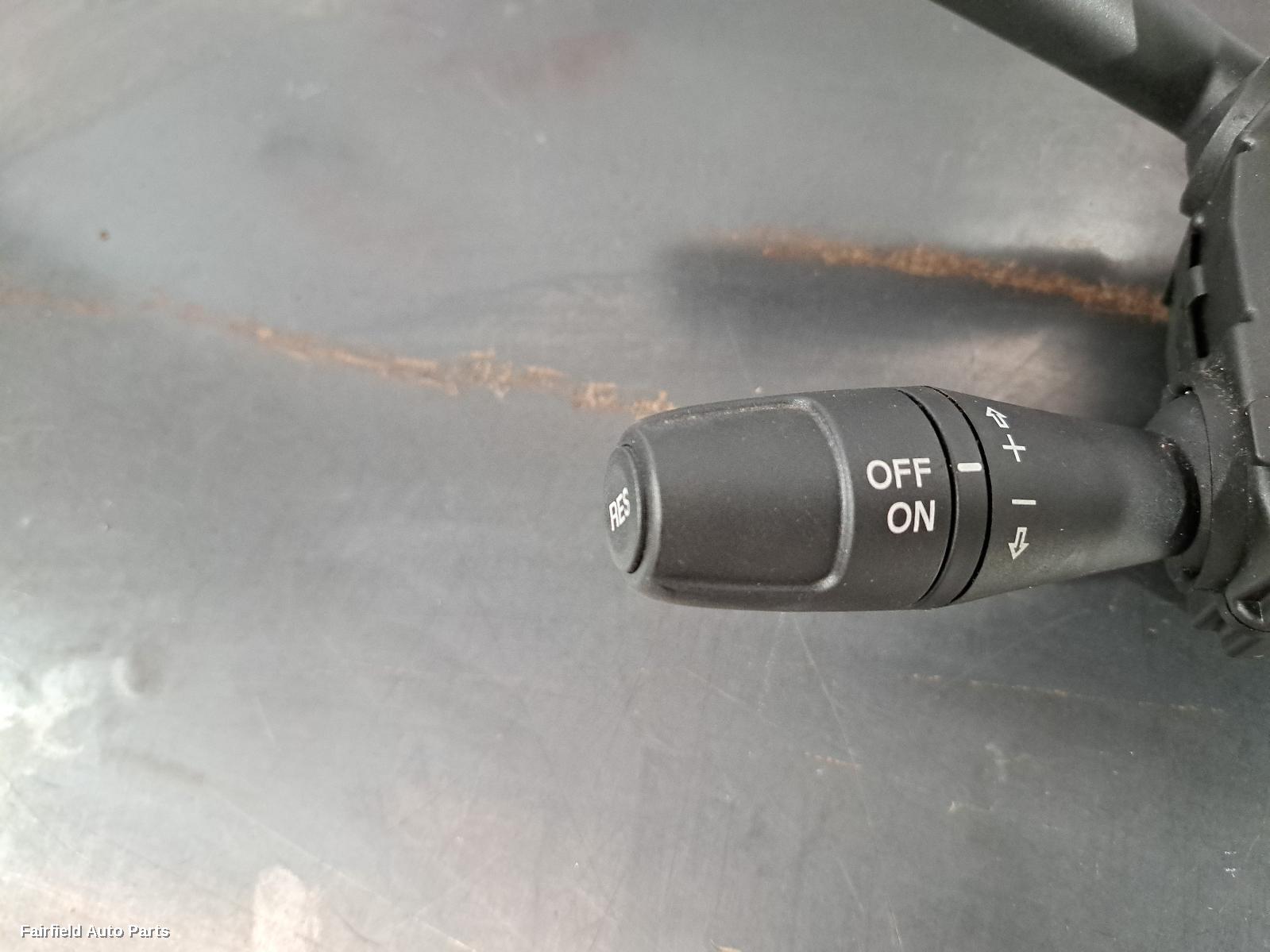 2011-2021 Alfa Romeo Giulietta Combination Switch