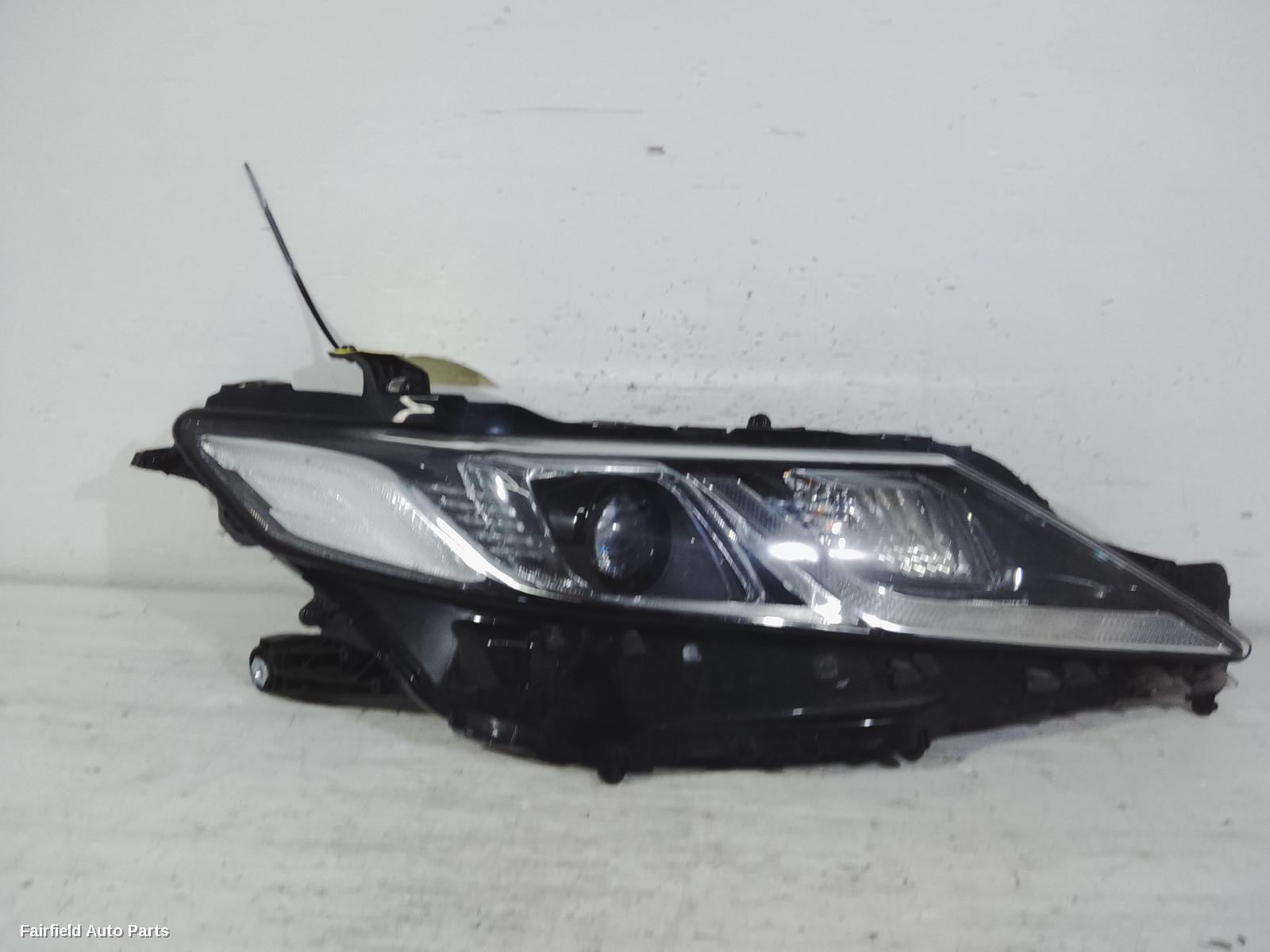 2017-2020 Toyota Camry Right Headlamp