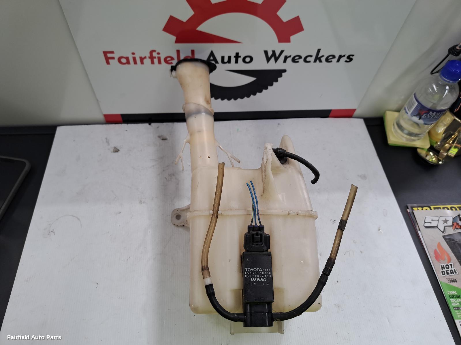 2001-2007 Toyota Corolla Washer Bottle
