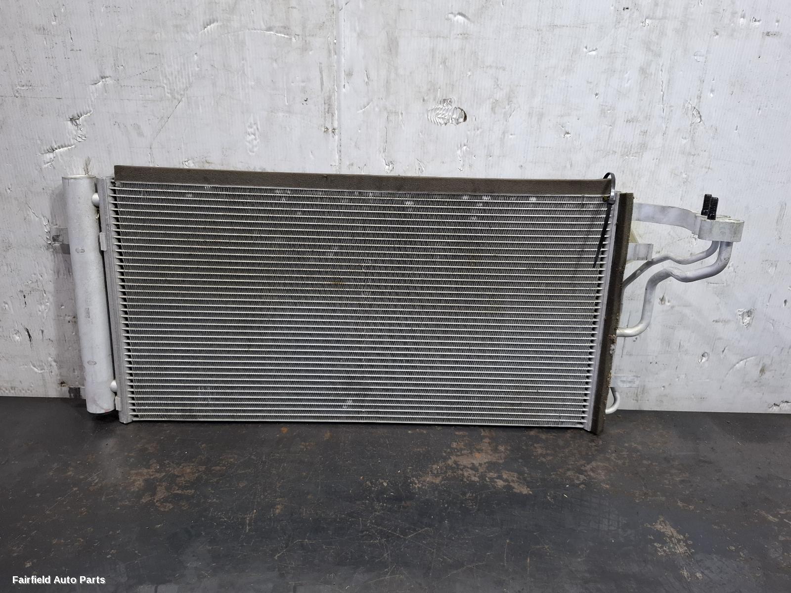 2017-2020 Hyundai I30 A C Condenser