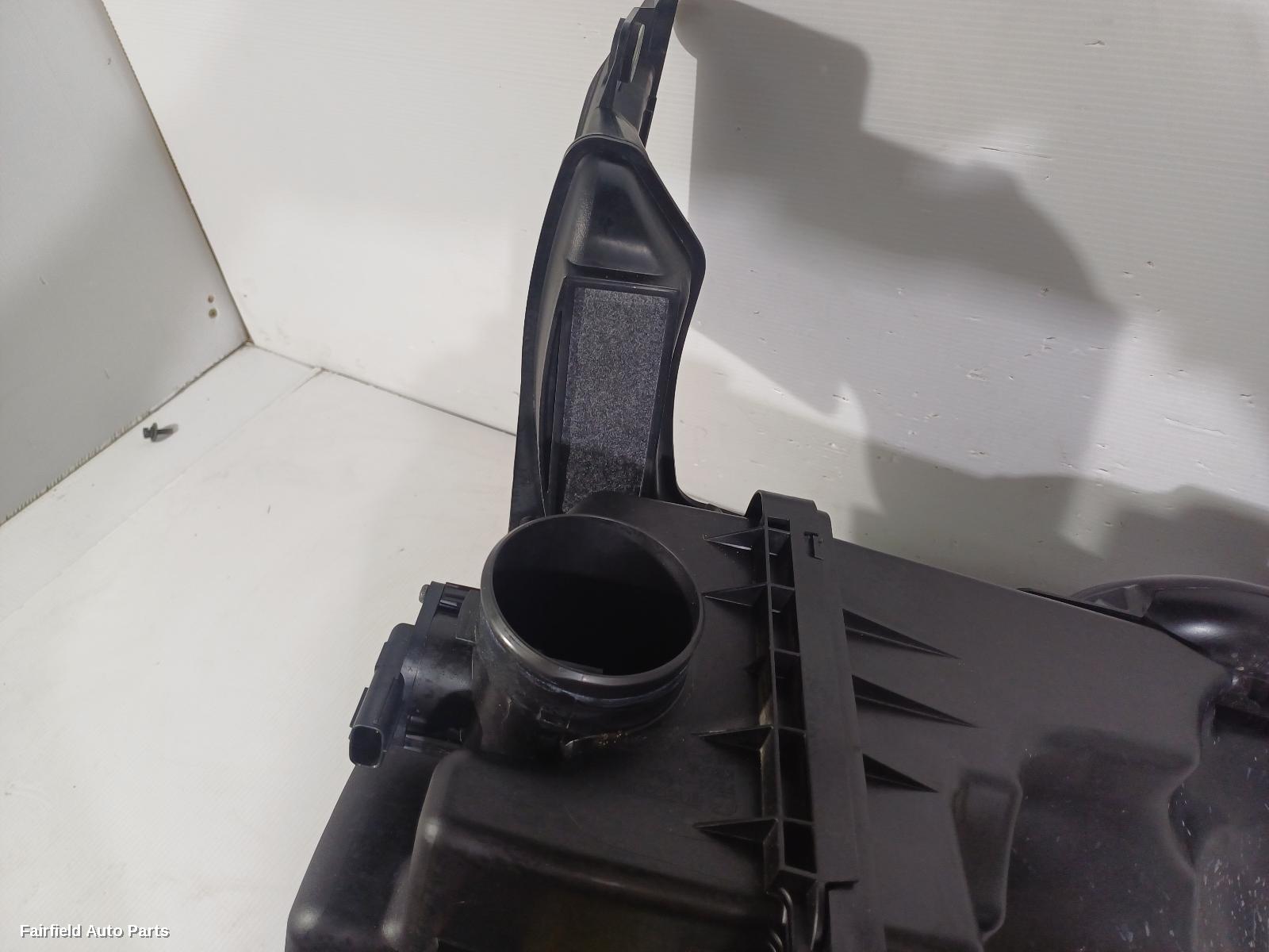 2013-2016 Mazda 3 Air Cleaner Box