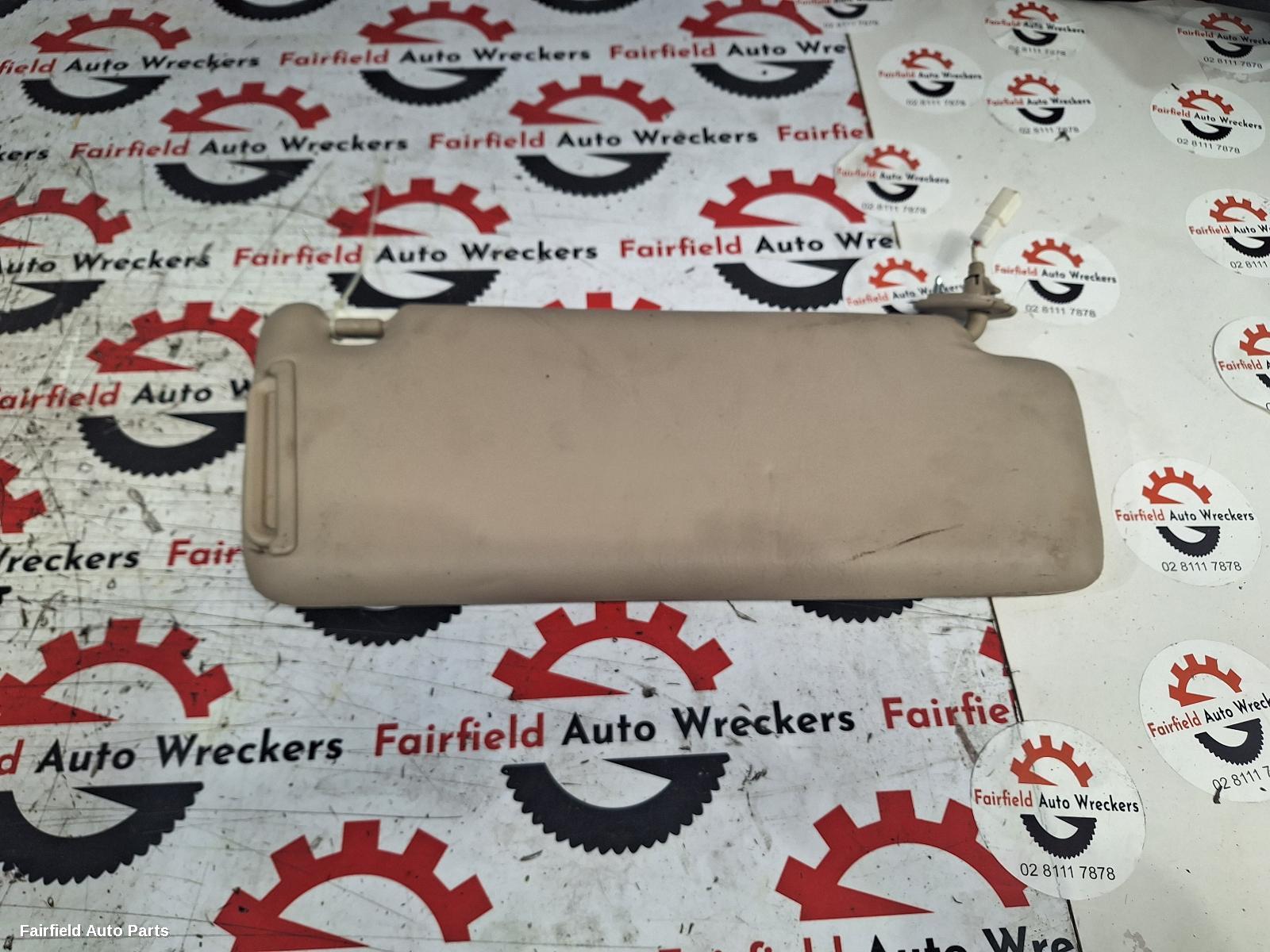 2001-2007 Toyota Kluger Sunvisor