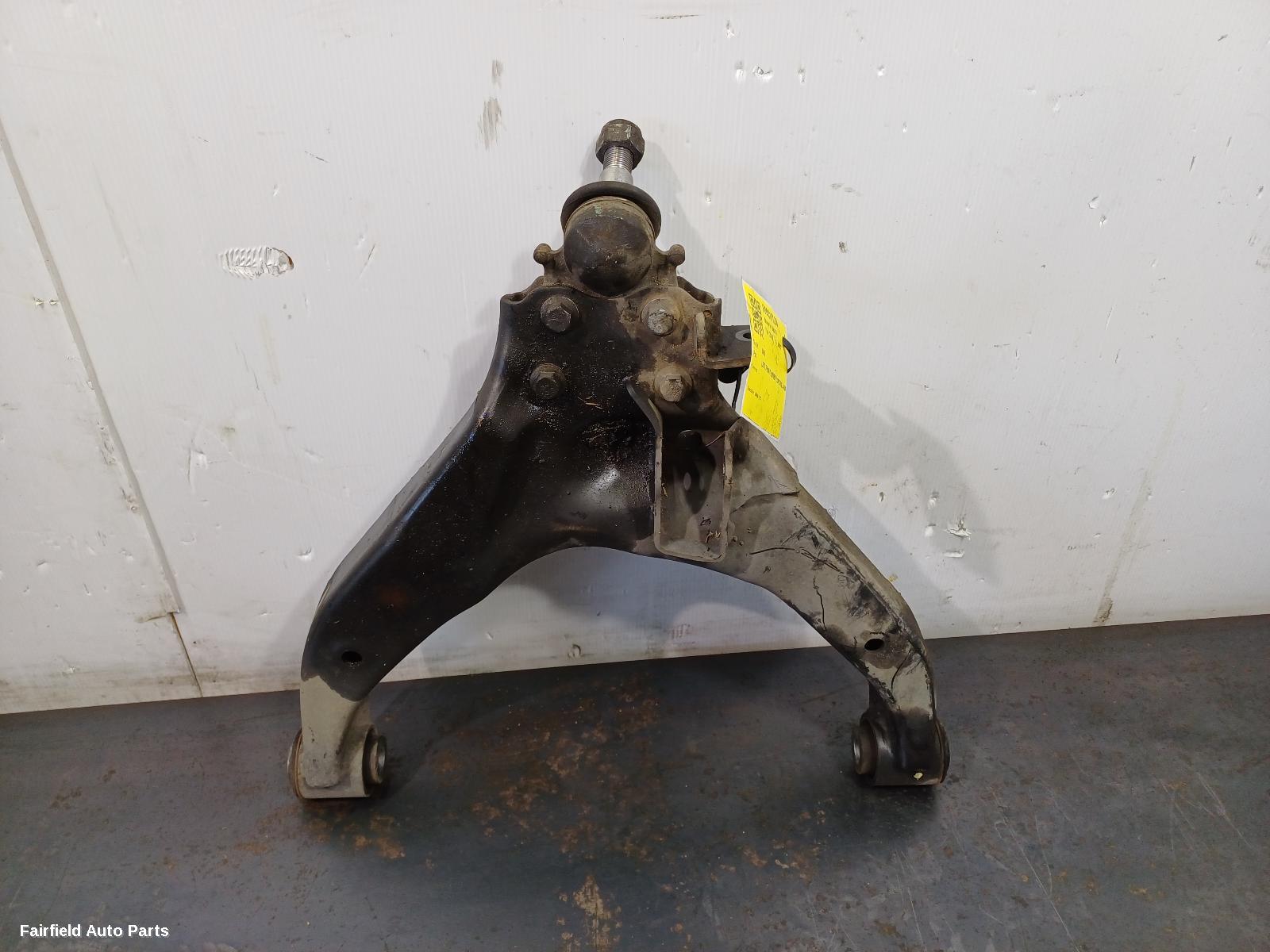 2017-2026 Ldv D90 Left Front Lower Control Arm