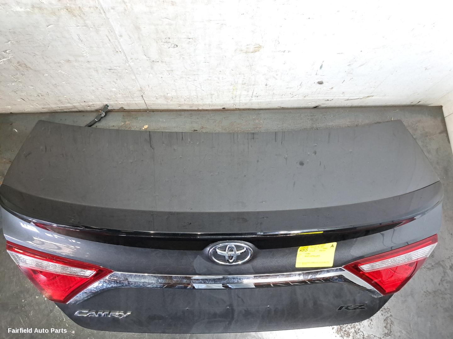 2015-2017 Toyota Camry Bootlid Tailgate