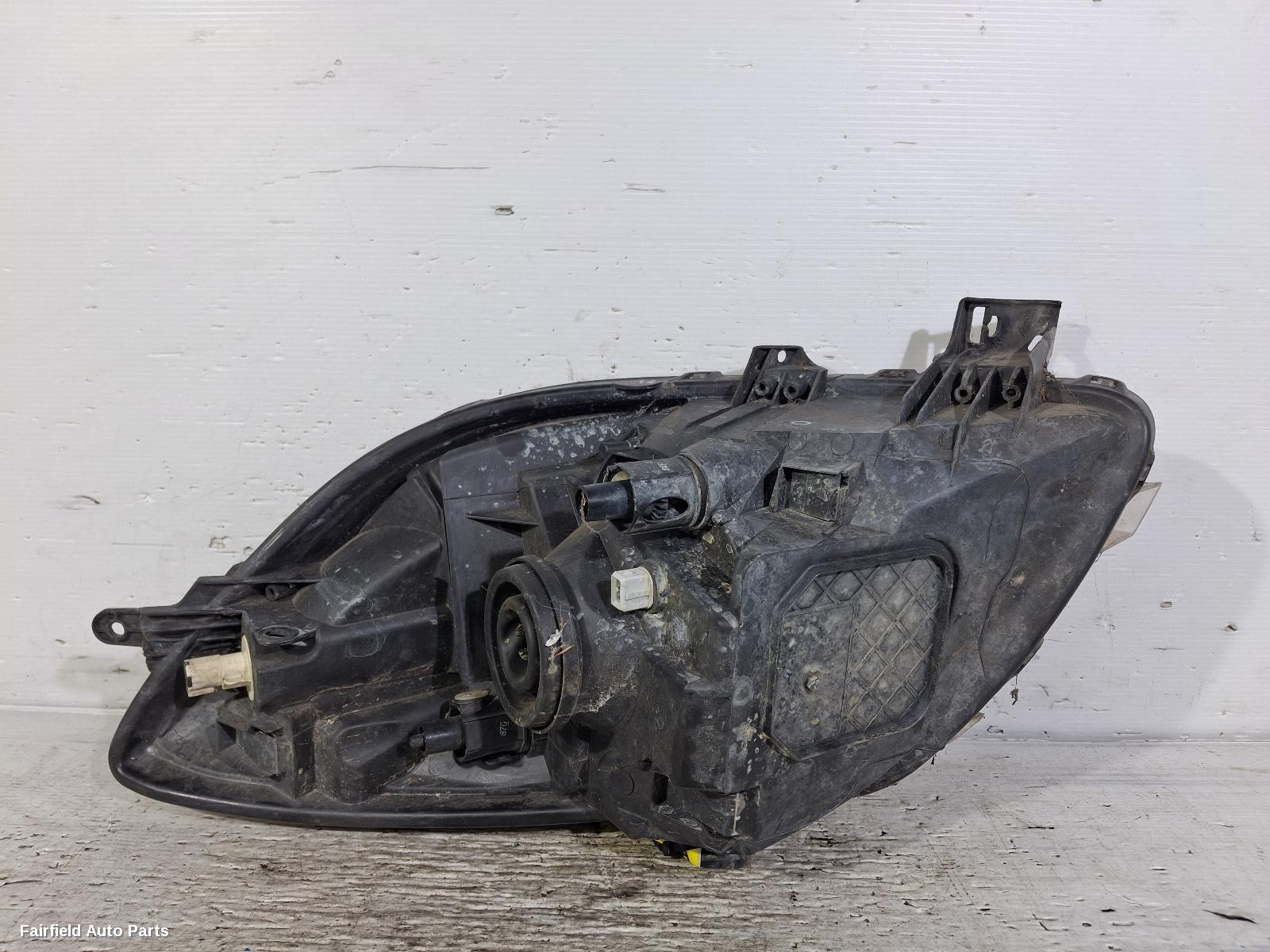 2005-2008 Toyota Yaris Left Headlamp