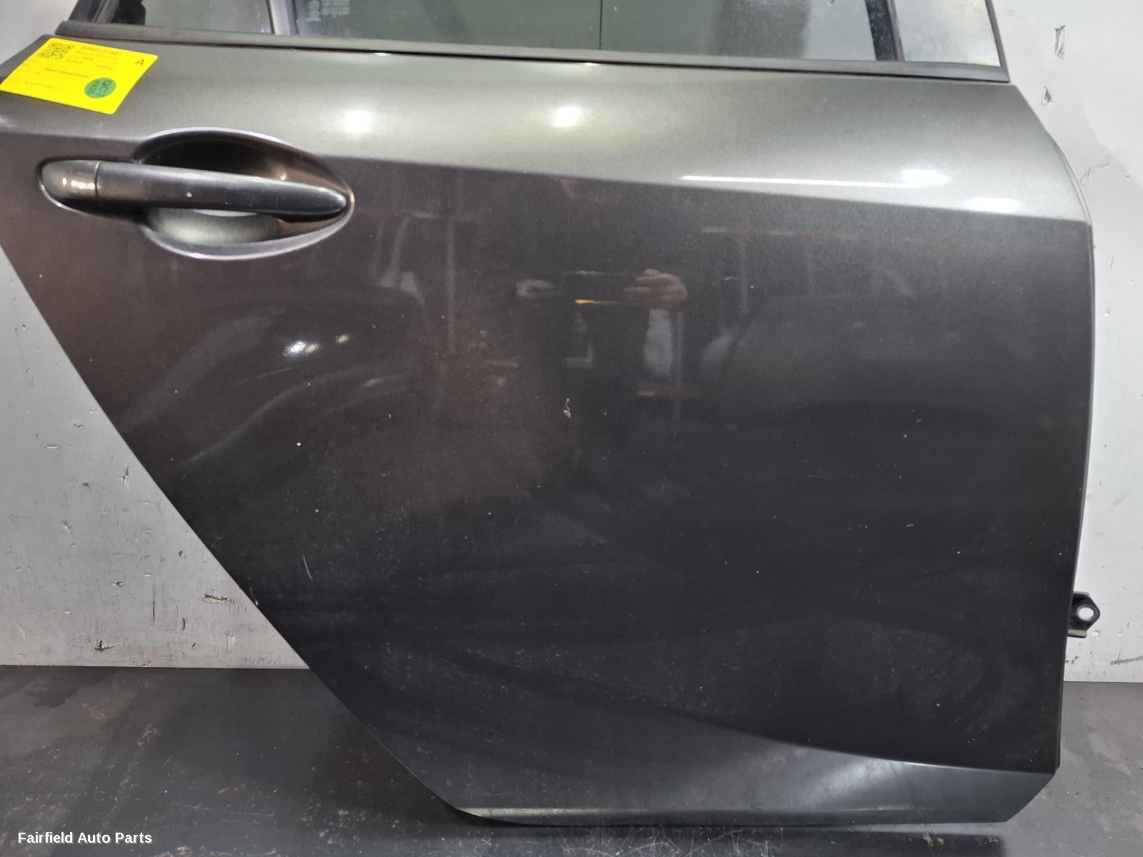 2009-2013 Mazda 3 Right Rear Door Sliding