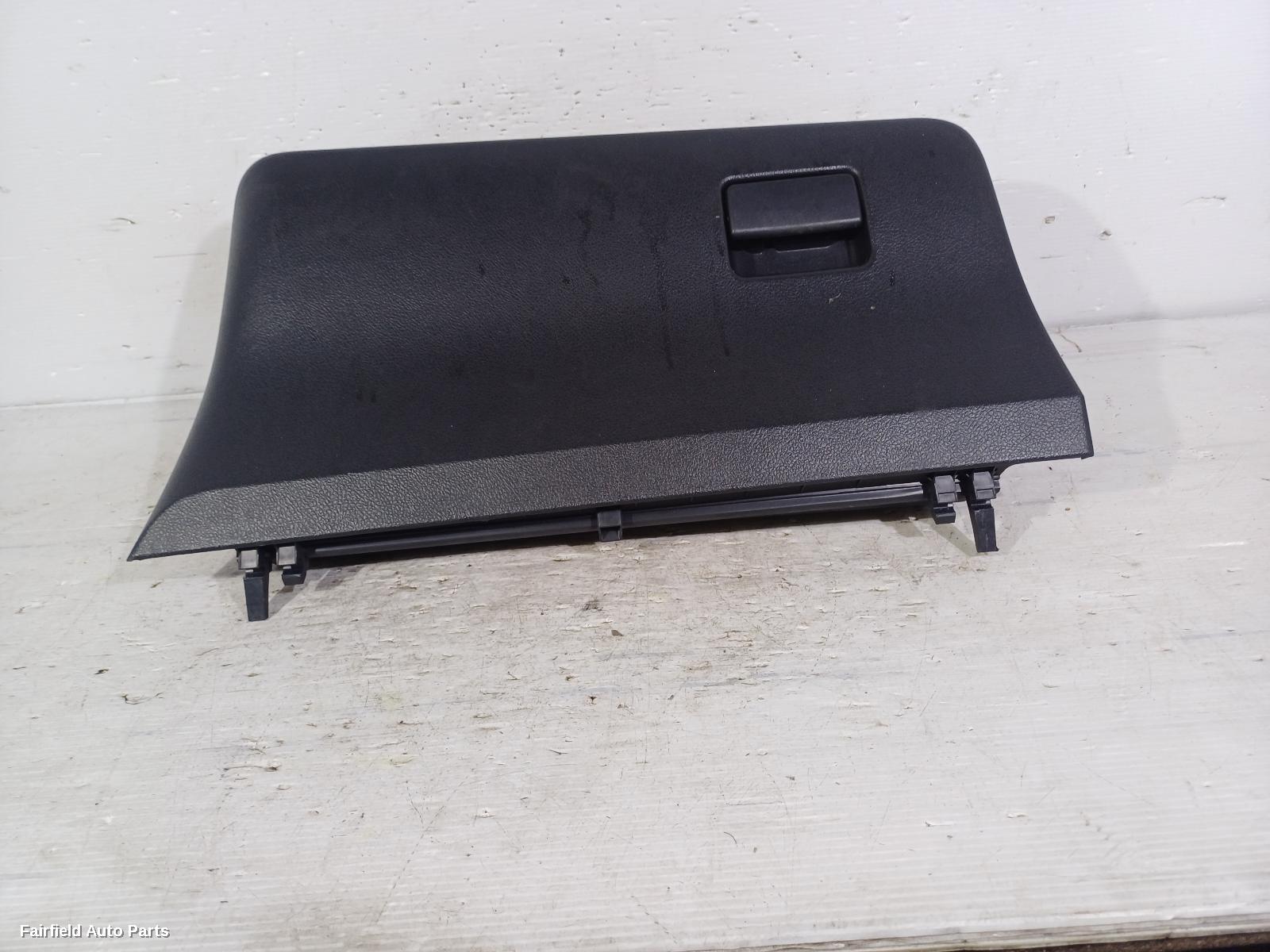 2005-2016 Toyota Yaris Glove Box