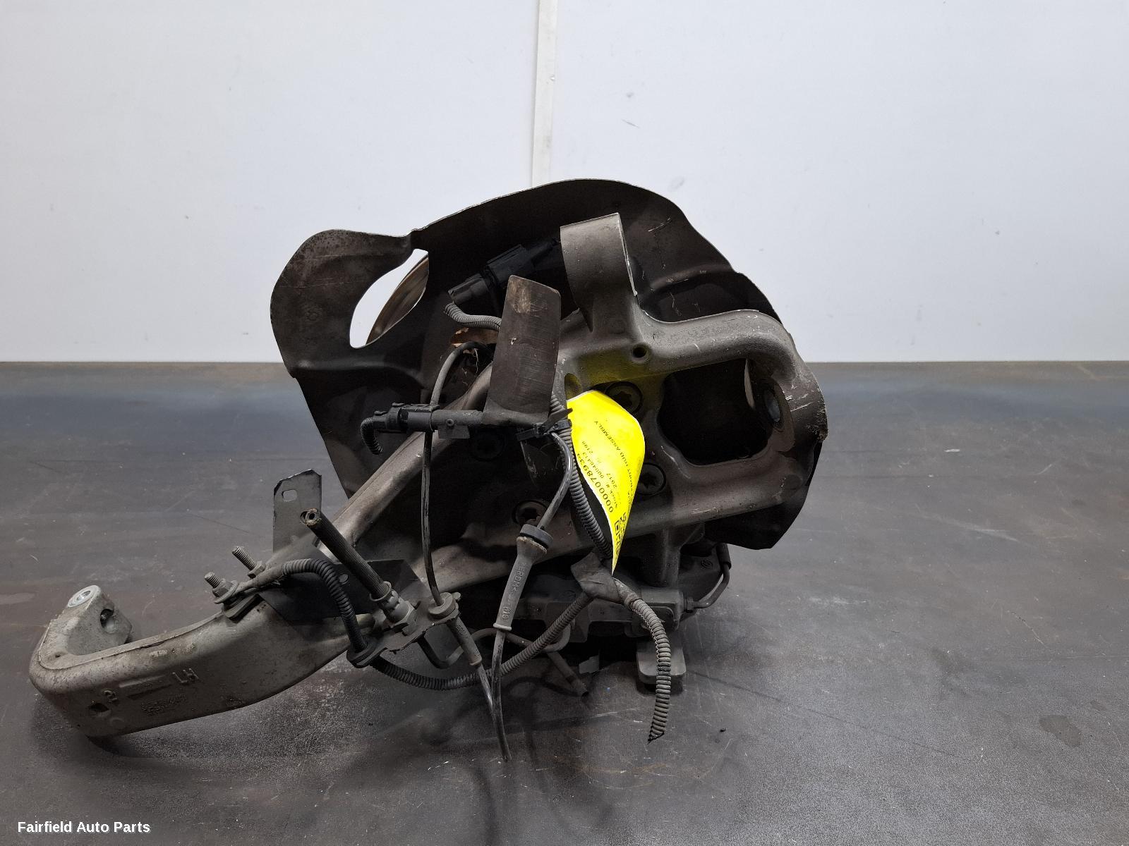2016-2026 Alfa Romeo Giulia Left Front Hub Assembly